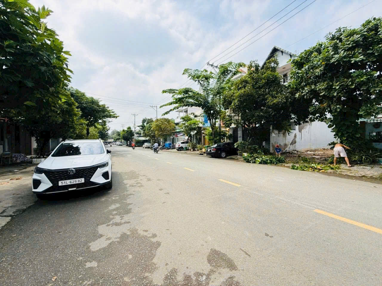 Bán Lô Đất Vị Trí Đẹp Đường 20m Khu Bên Sông Đường 27 Hiệp Bình Chánh, TP Thủ Đức