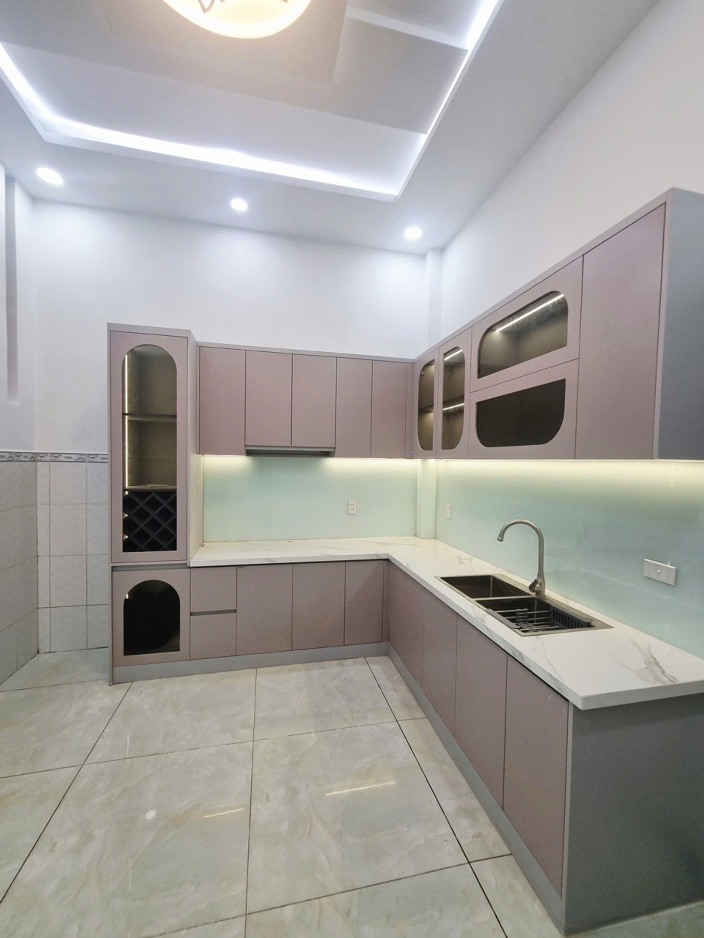 MẶT TIỀN KINH DOANH NHÁNH LÂM THỊ HỐ - 80m2 - 3 TẦNG - HÀNG XÓM VỚI HIỆP THÀNH CITY - ĐỦ TIỆN ÍCH KHÔNG THIẾU CHI - 6.6 TỶ TL
