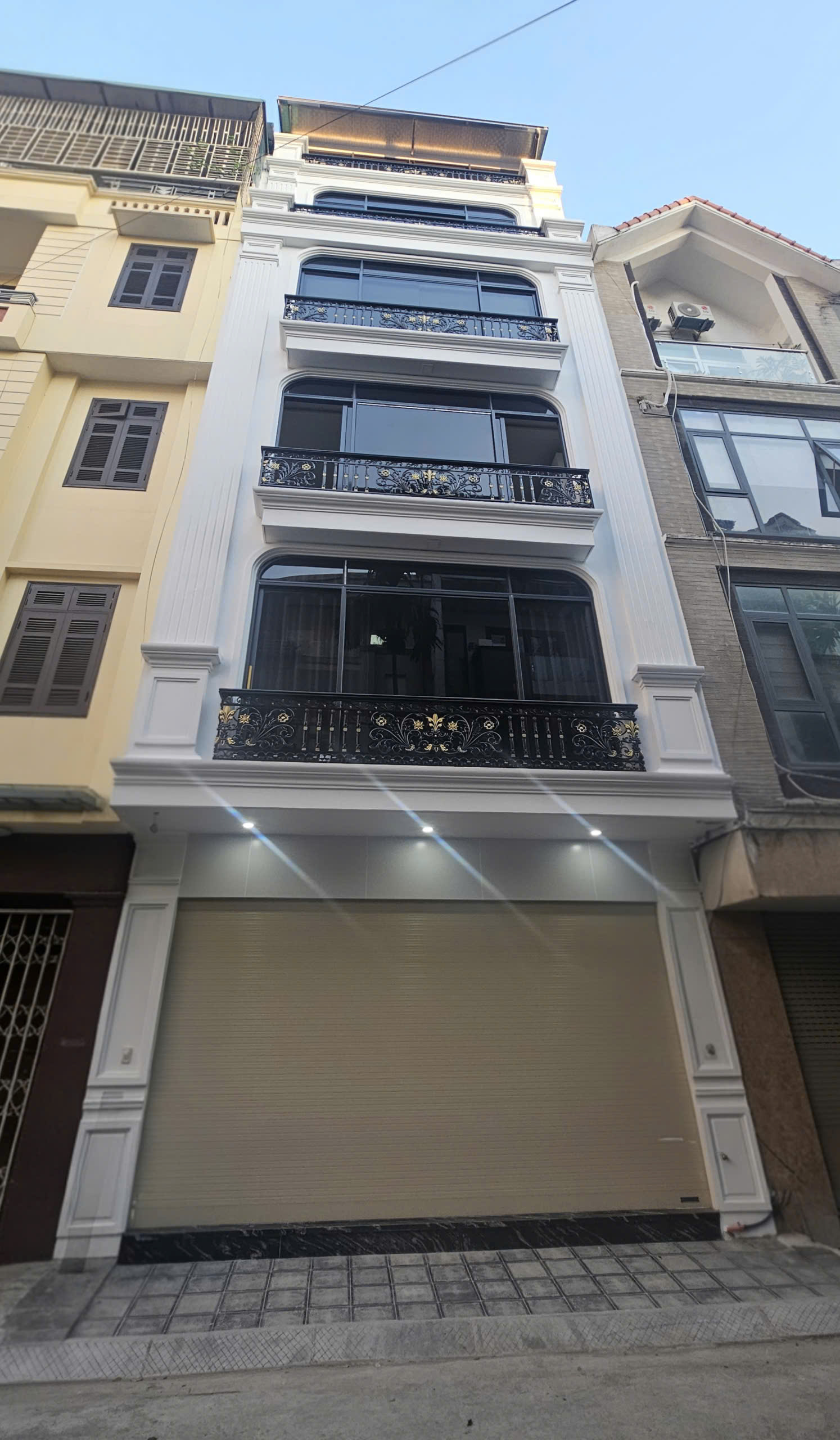 Nhà mình cho thuê nhà, 116m2_ 5T; Lê Thanh Nghị, Trần Đại Nghĩa -21 tr