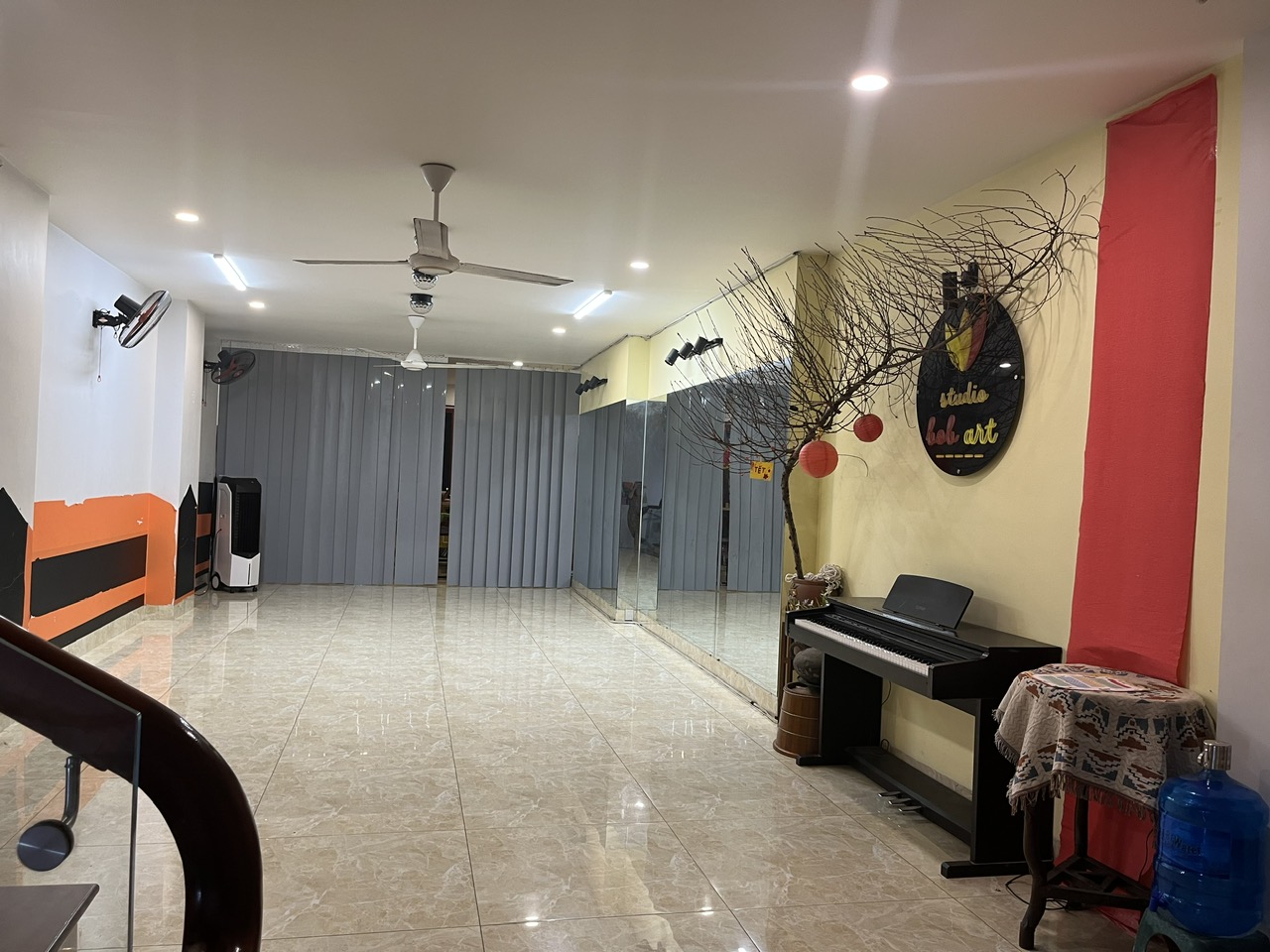 CHO THUÊ SÀN KINH DOANH TẦNG 1, 2 – GẦN CHỢ NGHĨA ĐÔ, LẠC LONG QUÂN, TÂY HỒ