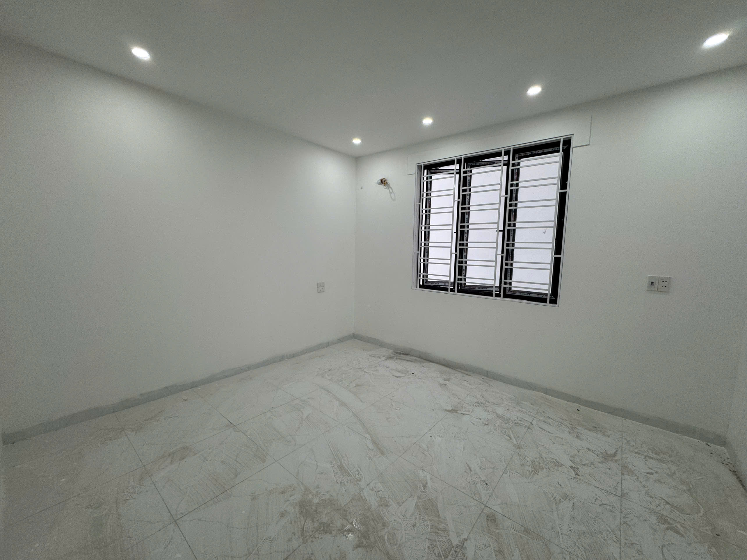 MỞ BÁN DÃY 7 CĂN XÂY MỚI TINH - ĐÔNG TRUNG HÀNH, ĐẰNG LẦM