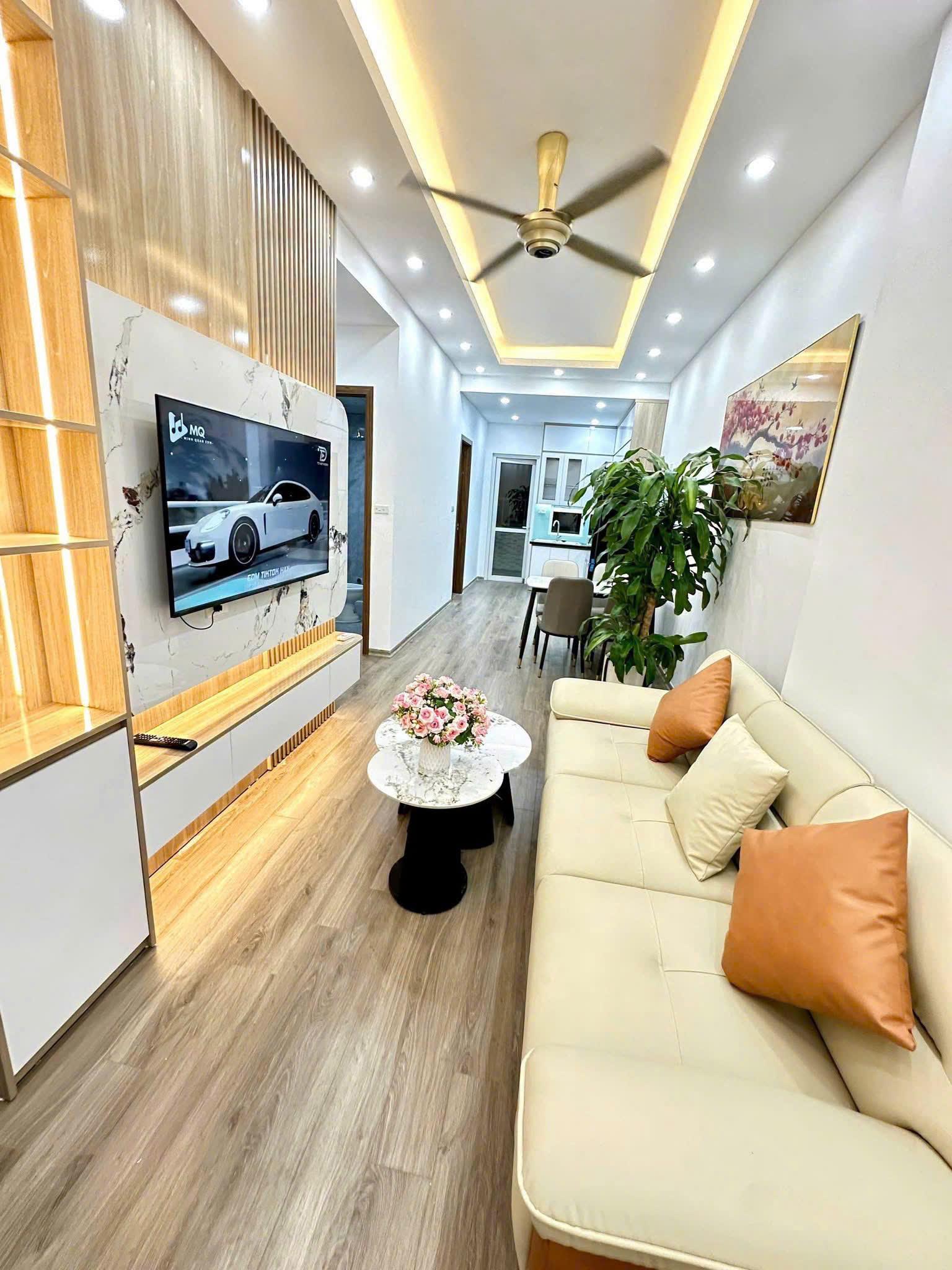 Bán gấp chung cư Đại Thanh căn hoa hậu 60m2, tặng full nội thất, sổ đỏ chính chủ, chỉ 3tỷ