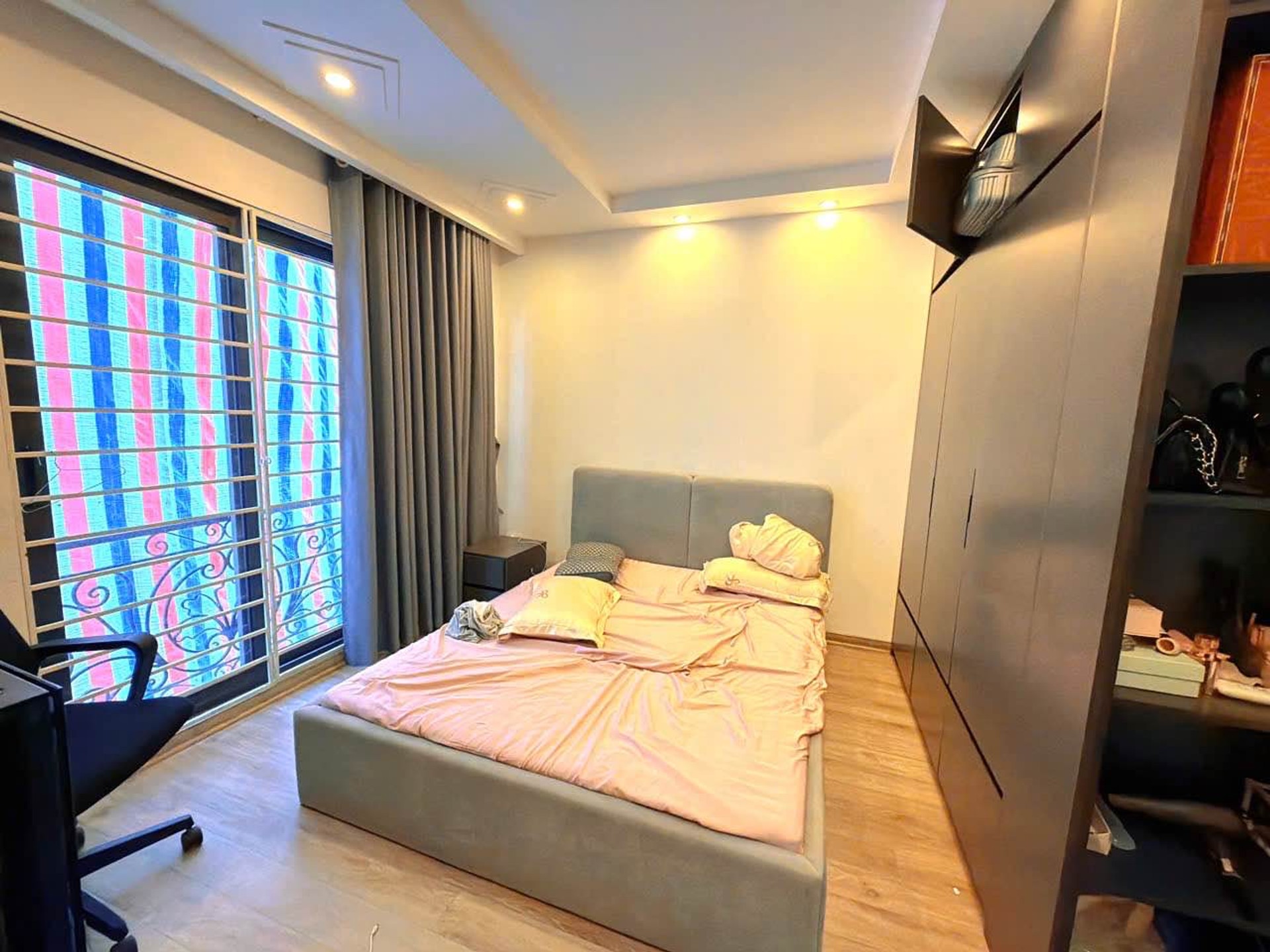 Bán nhà Hàng Chuối sát phố Trần Hưng Đạo 45m 6 tầng thoáng chỉ Đầu 10 tỷ