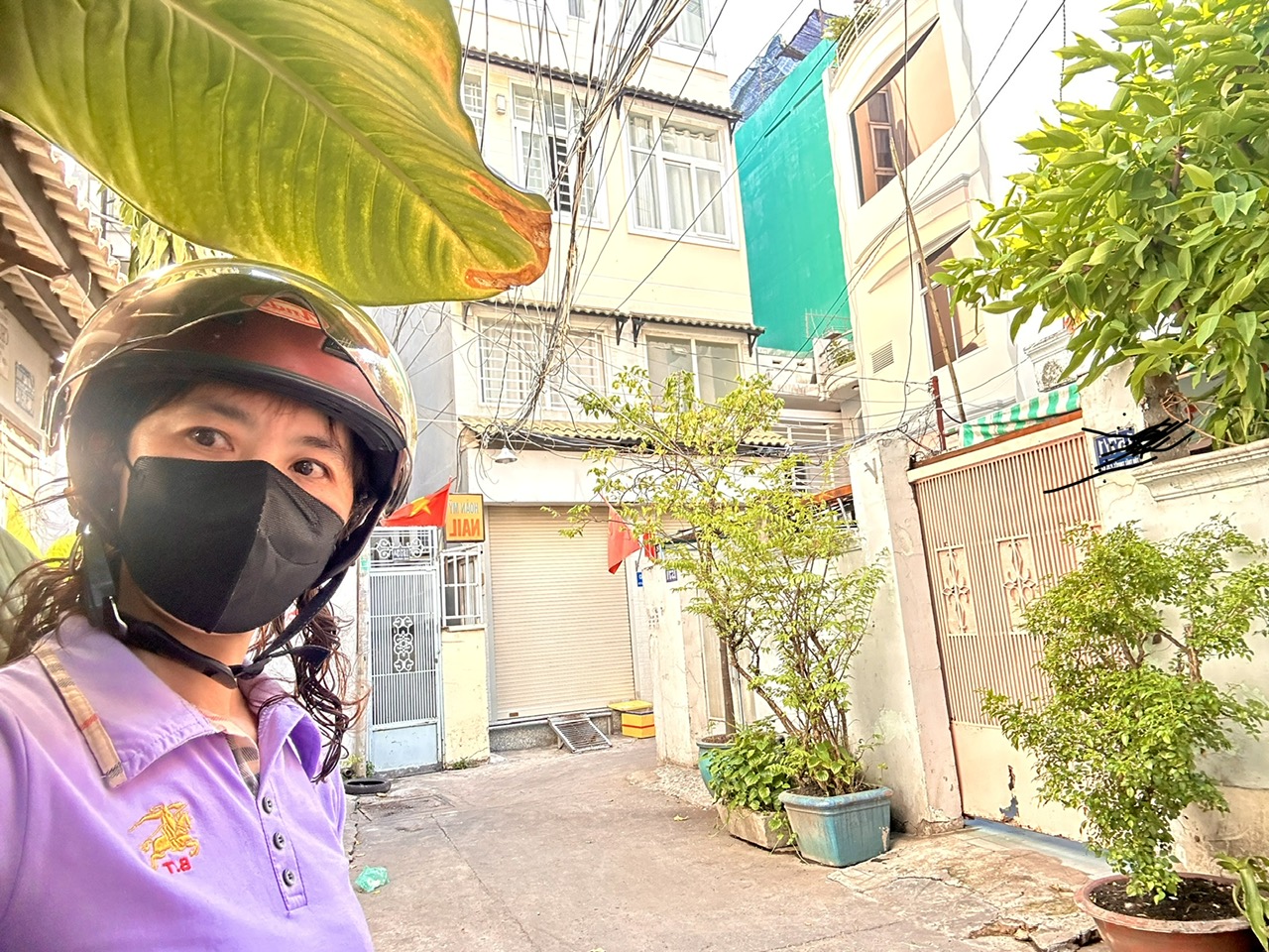 NHÀ ĐẸP KẾ NGAY MT TÔN THẤT THUYÊT- 4 TẦNG- XE HƠI ĐẬU CỬA- GIAO THƯƠNG BẾN VÂN ĐỒN VÀ NGUYỄN THẦN HIẾN- QUA HOÀNG DIỆU- KHÁNH HỘI - NGUYỄN TẤT THÀNH.