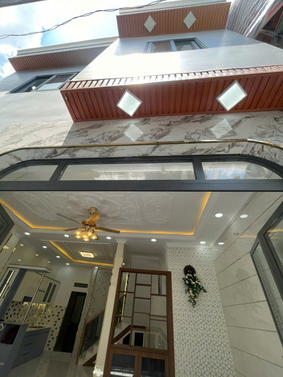 🔥🏠🚘SÁTCHỢ PHÚ LÂM,GẦN MẶT TIỀN  AN DƯƠNG VƯƠNG, HXH,MỚI ĐẸP, 48M2, 3 TẦNG, 4PN, NHỈNH 4TY
