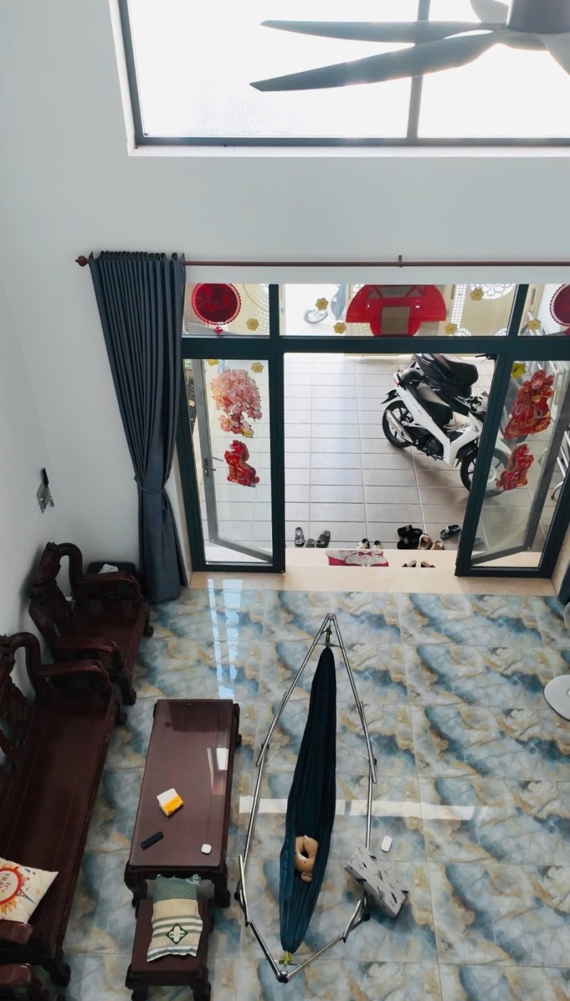 Bán nhà 4 tầng Đường Số 7, Linh Trung, Thủ Đức, TP HCM. DT 94m2. Giá 10.25 tỷ.