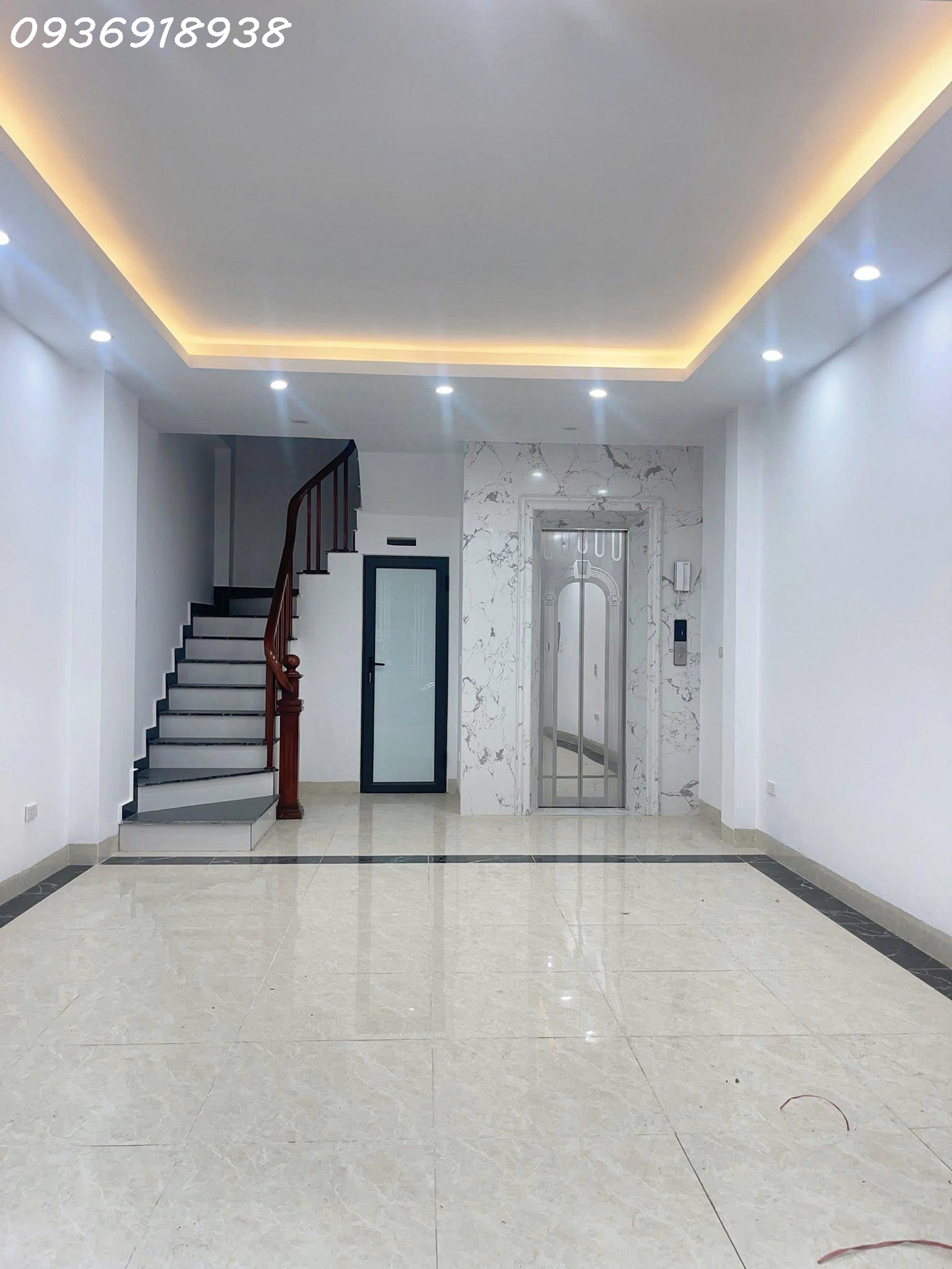 Siêu rẻ-11.5 tỷ-7t thang máy-gara ô tô-nhà mới-CHỈ CÒN 1 CĂN DUY NHẤT-Đại Mỗ, Nam Từ Liêm, HN