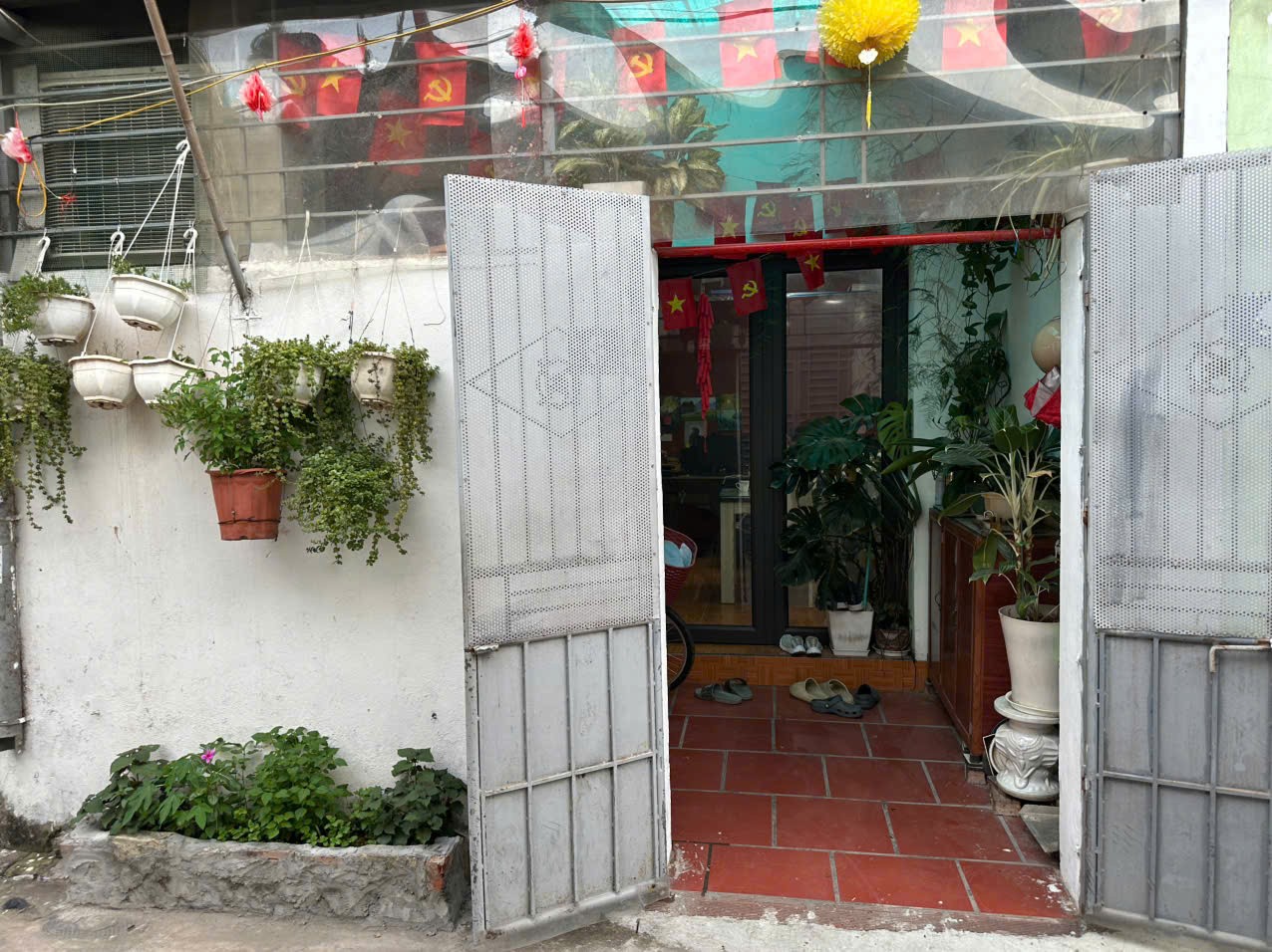 HOT HOT - CHÍNH CHỦ BÁN NHÀ Đường Giếng Đình, Thọ Am, Liên Ninh, Thanh Trì, Hà Nội