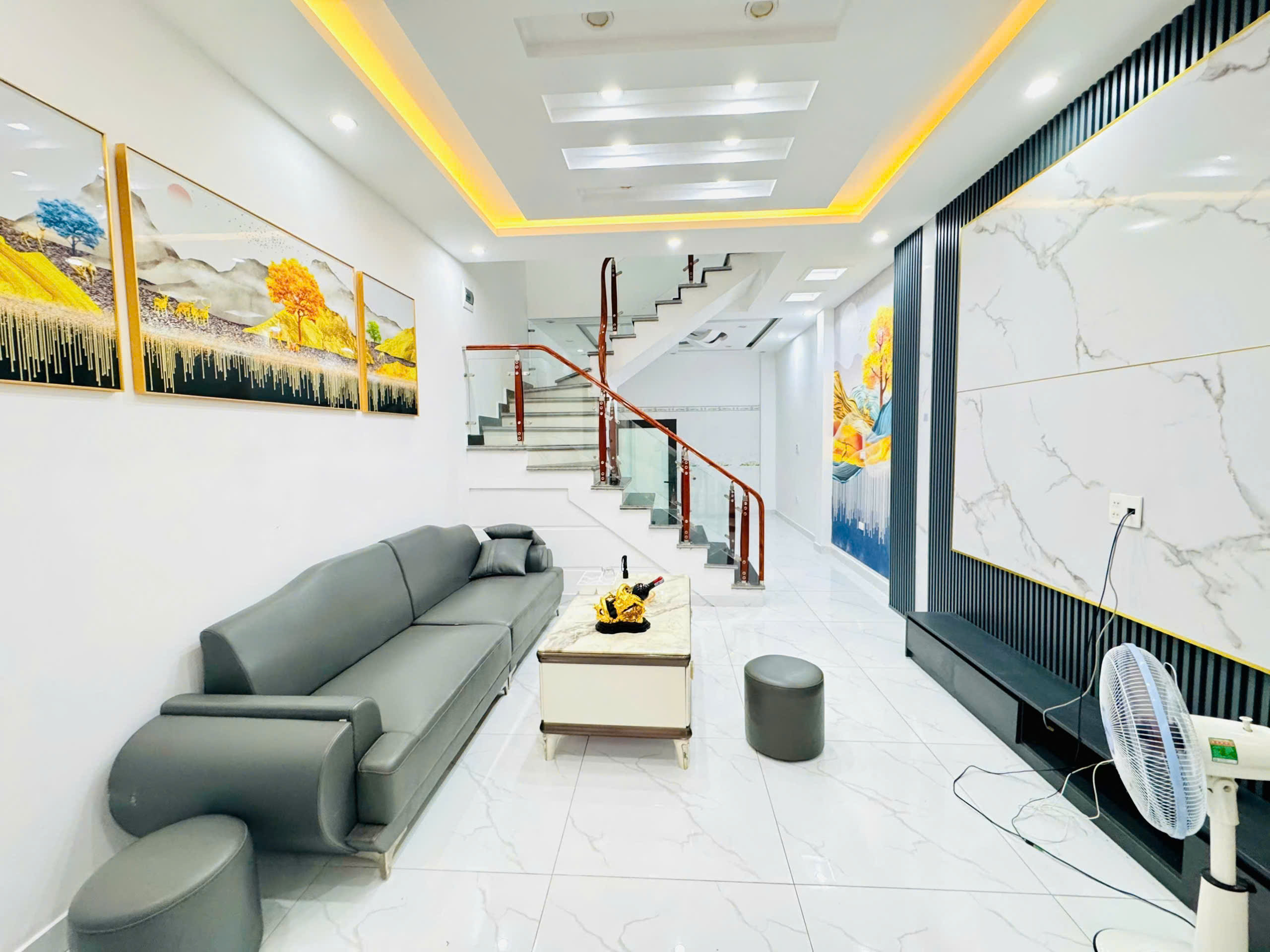🏡 NHÀ 3 TẦNG TRUNG TÂM NGÔ GIA TỰ – CÓ SÂN RIÊNG 12M² – GIÁ 2,85 TỶ