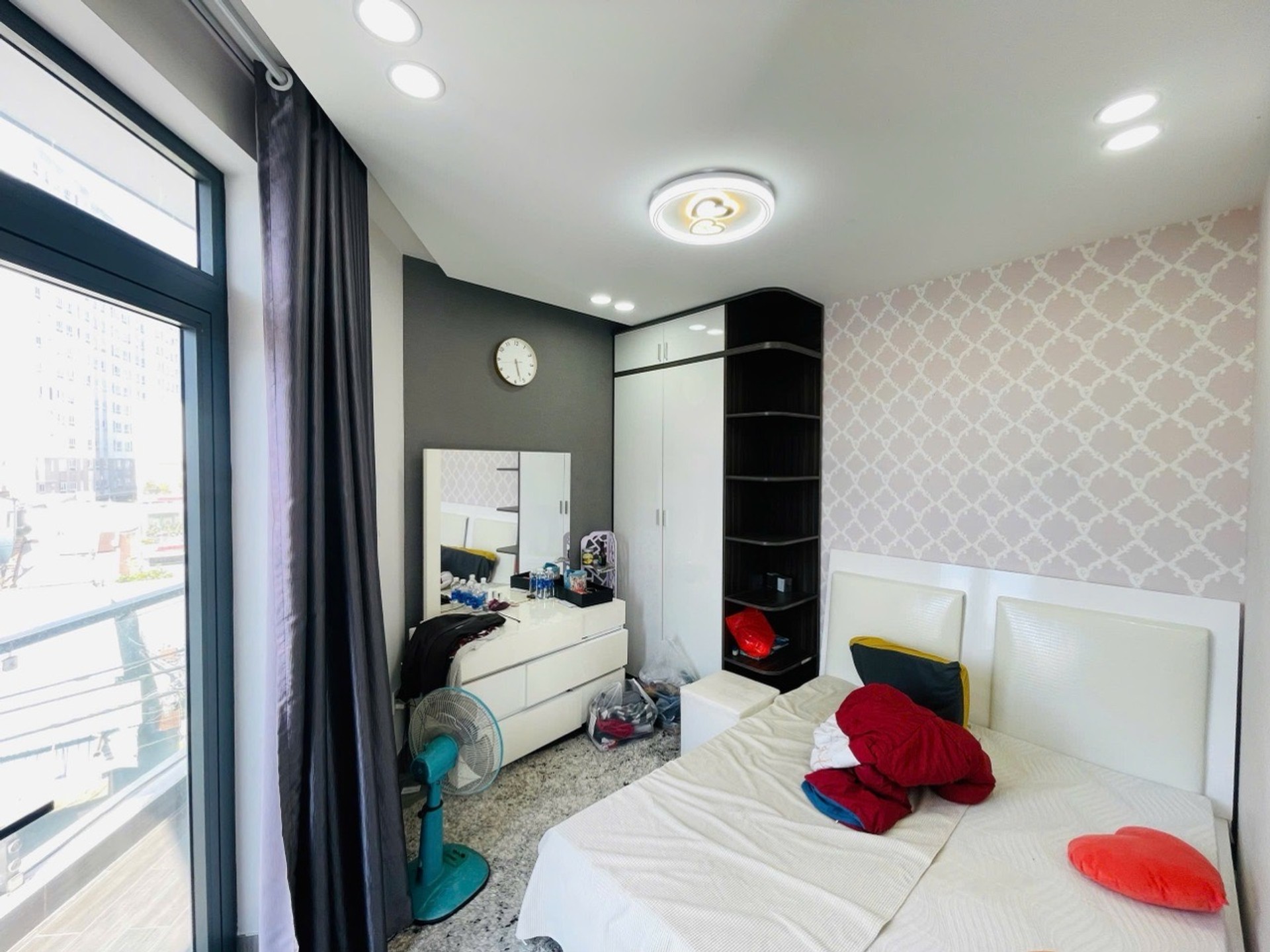 Bán nhà Hưng Phú giáp Quận 5, Căn góc 7 tầng, Kinh doanh đỉnh, giảm mạnh 3 tỷ