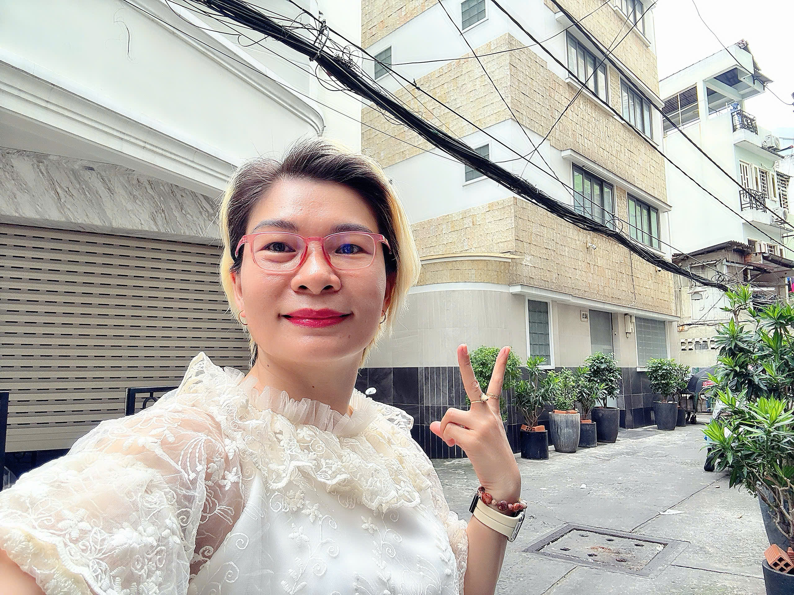 BÁN NHÀ MẶT TIỀN HXH Đ. BÙI THỊ XUÂN, QUẬN 1 - CĂN GÓC 3 MẶT TIỀN ĐẸP - DÒNG TIỀN ĐỀU 50TR/TH