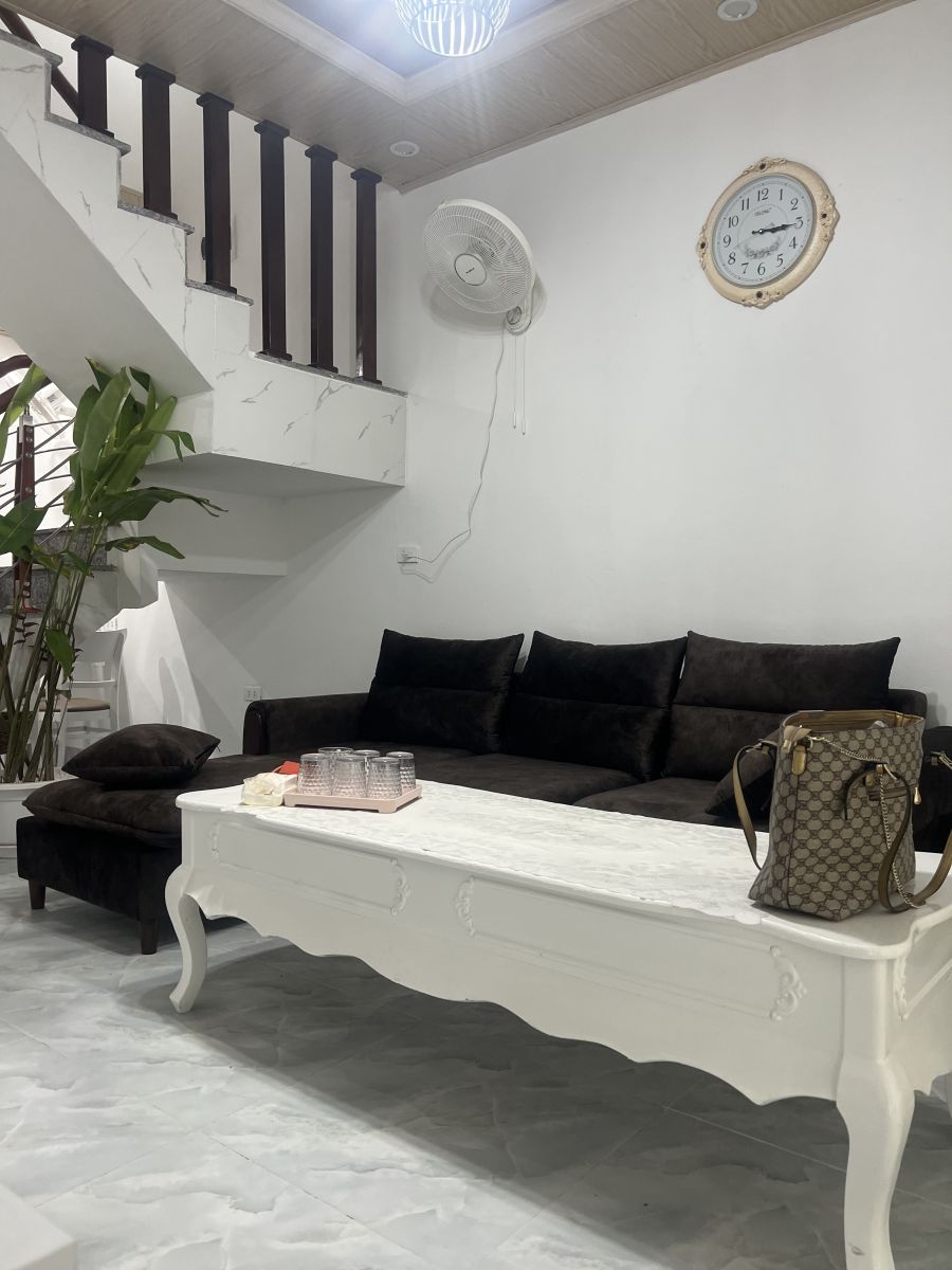 CẦN CHO THUÊ NHÀ 2 TẦNG SỐ 16 NGÕ 11 ĐƯỜNG NƯỚC PHẦN LAN - PHƯỜNG TỨ LIÊN - TÂY HỒ