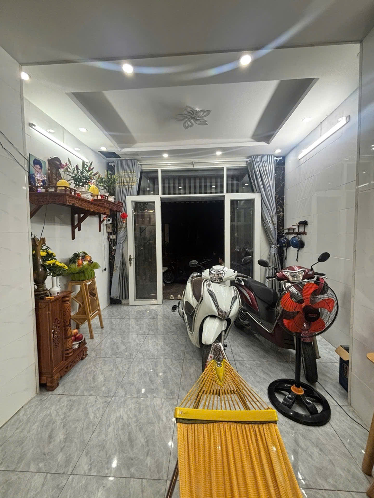 Bán nhà 2 tầng đường số 22 Long Bình - Kế Vinhomes Grand Park - Đường 12m, ở ngay - Chỉ 4,98 tỷ