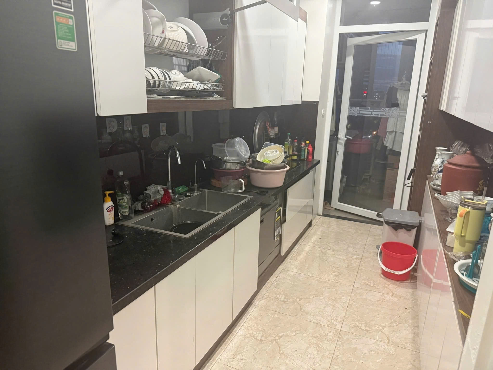Chính chủ bán căn hộ góc đẹp CT1 A10 Nam Trung Yên - View hồ thoáng mát, không gian sống lý tưởng