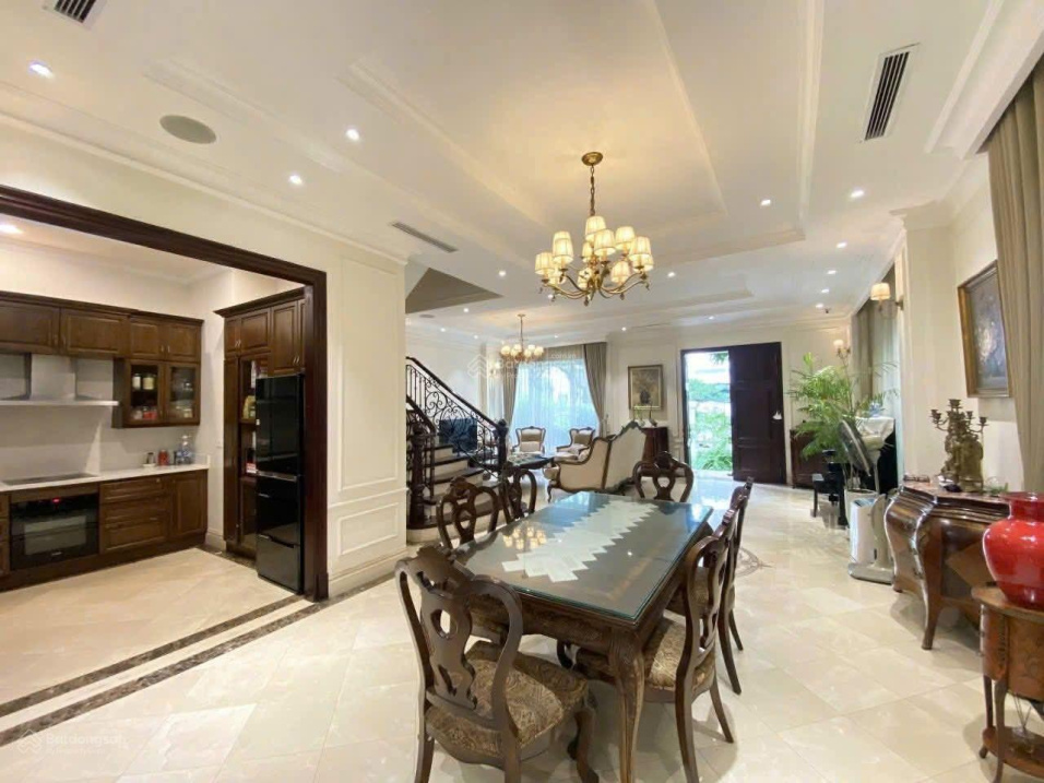BÁN NHÀ PHÂN LÔ HOÀNG VĂN THÁI 60m², 5 TẦNG GIÁ 12 TỶ - NGÕ Ô TÔ TRÁNH - 2 MẶT NGÕ - Ô CHỜ THANG MÁY