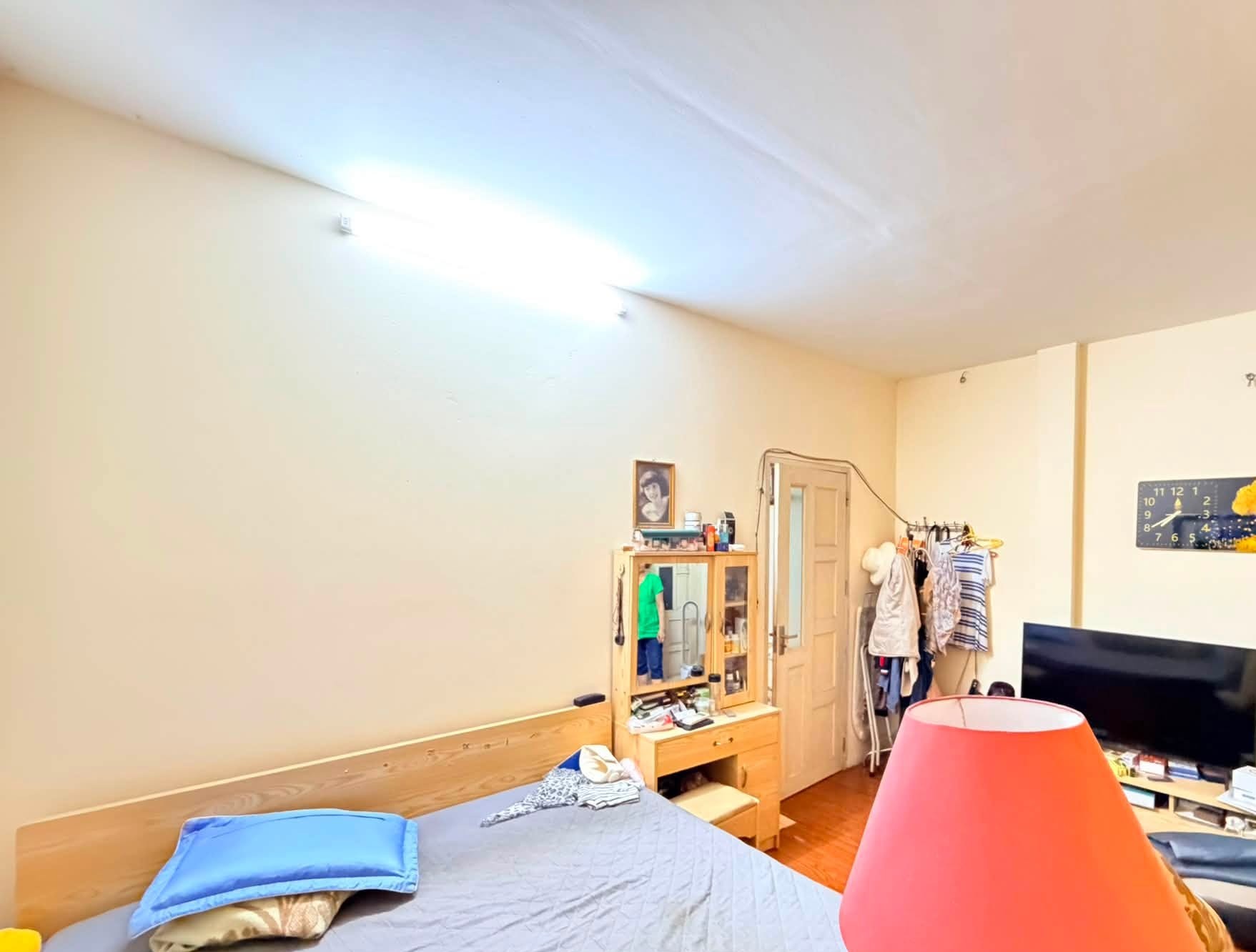 Cực hiếm! Bán nhà Nguyễn Cao dưới 10 tỉ mà ô tô vào nhà, 30m2, 4 tầng, mặt tiền rộng 5.7m