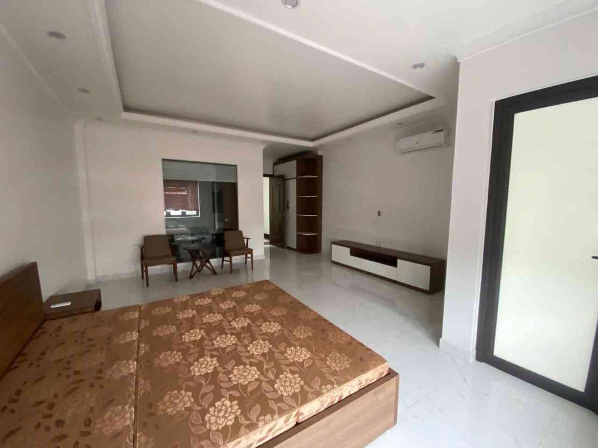 Bán nhà Khu tái định cư Cây Đa 13 Gốc 80m² x 6 tầng