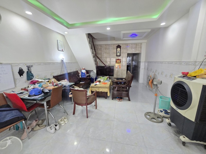 Bán nhà  đường Số 2, Tăng Nhơn Phú B, Q9, Thủ Đức, TP HCM. DT 82m2, 2 tầng, SHR. Giá 6,75 tỷ.