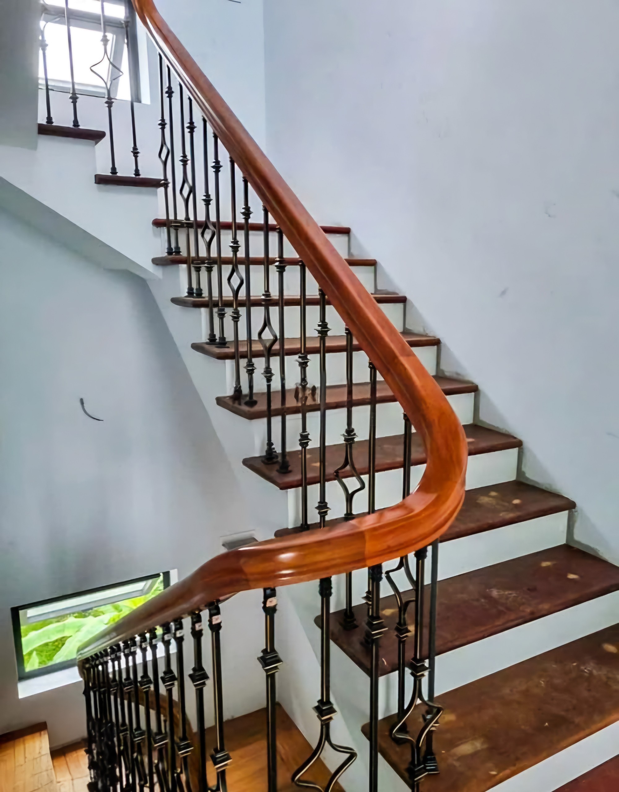 Cho thuê nhà, THANG MÁY, 83m2- 5T, Nguyễn Tuân, Vũ Trọng Phụng -33 tr
