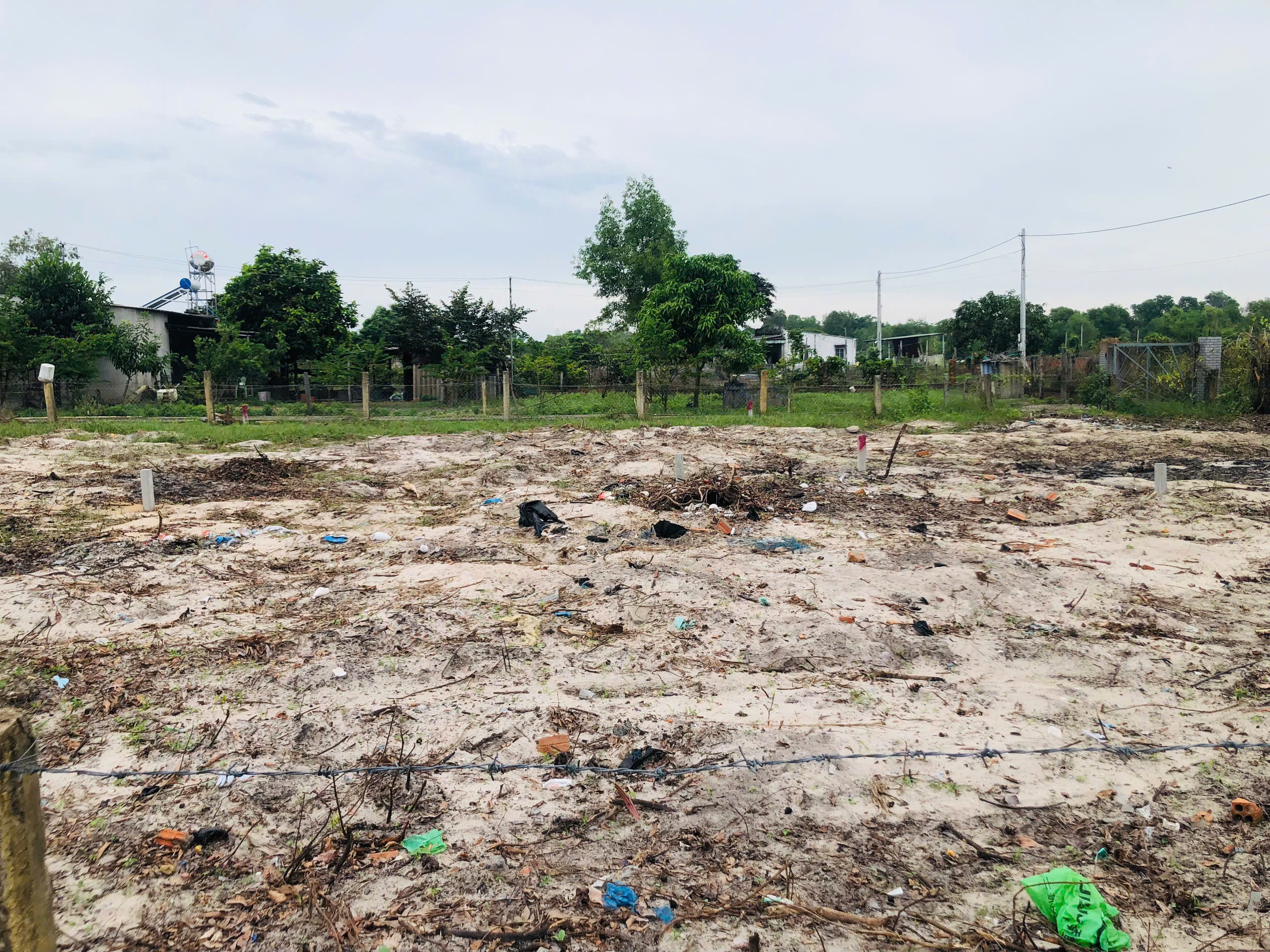Bán 288m2 đất Thổ cư Hẻm Lê Minh Công, Tân Phước, LaGi giá ngộp 1 tỷ