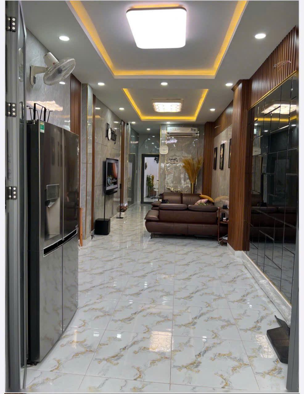bán nhà mặt tiền kinh doanh 
Ngang 3.3 dài 16m đúc xây dựng mới Q4 cạnh Q1-3
