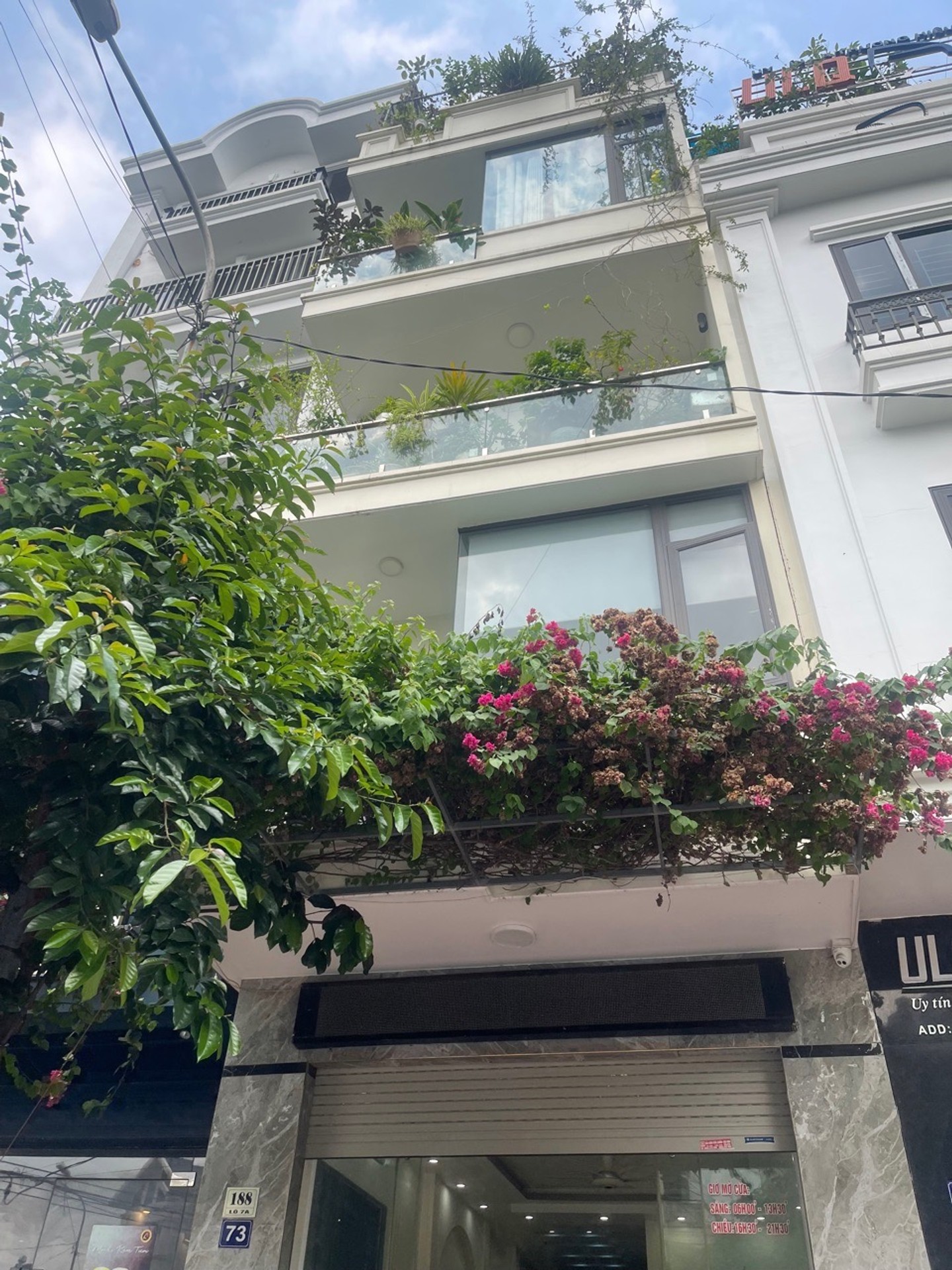 Nhà mặt đường Đỗ Chính - Lê Hồng Phong - 60m² x 5 tầng, dân xây kiên cố.