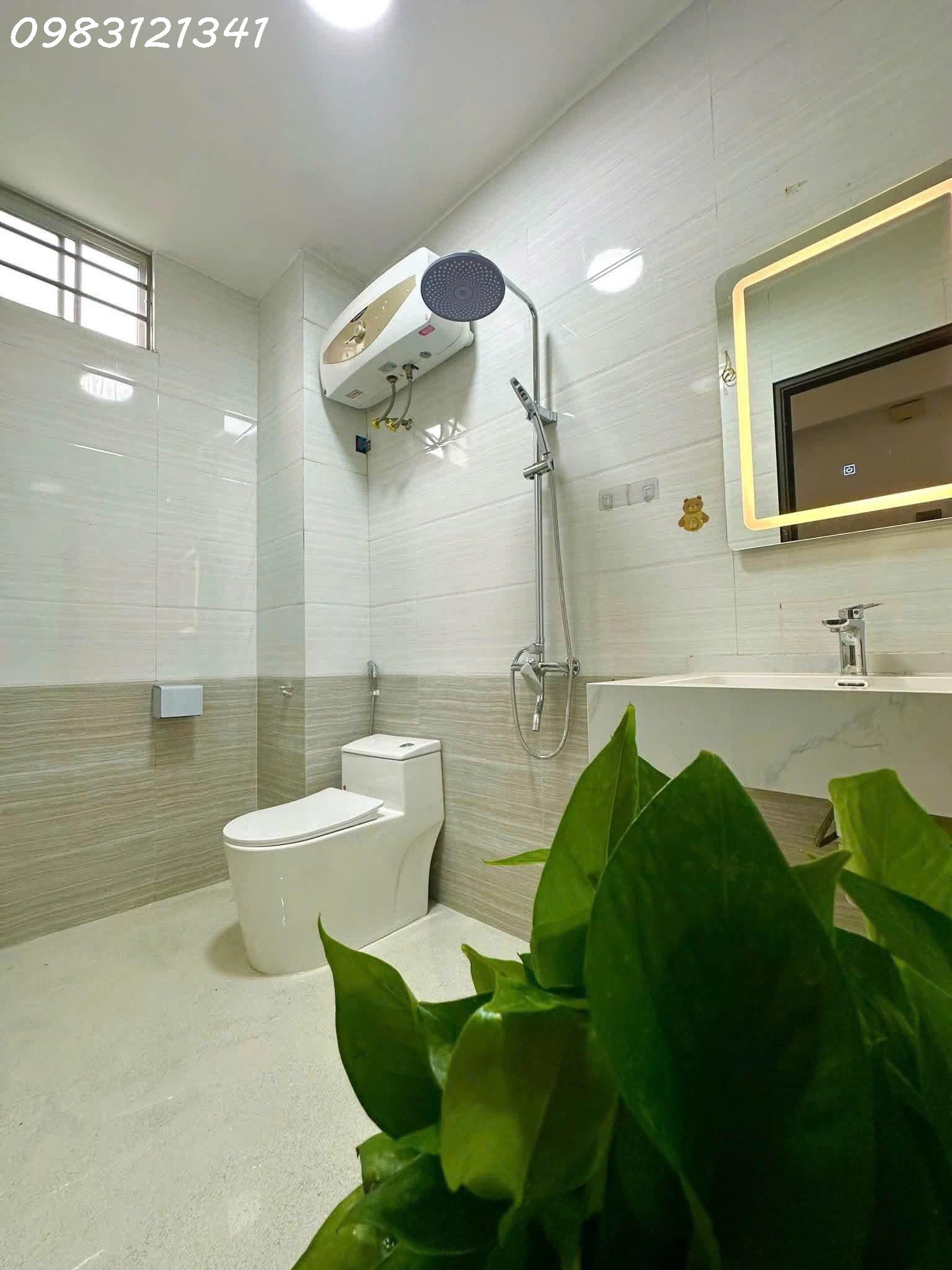Nhà đẹp Ngõ 255 Hoàng Mai-4