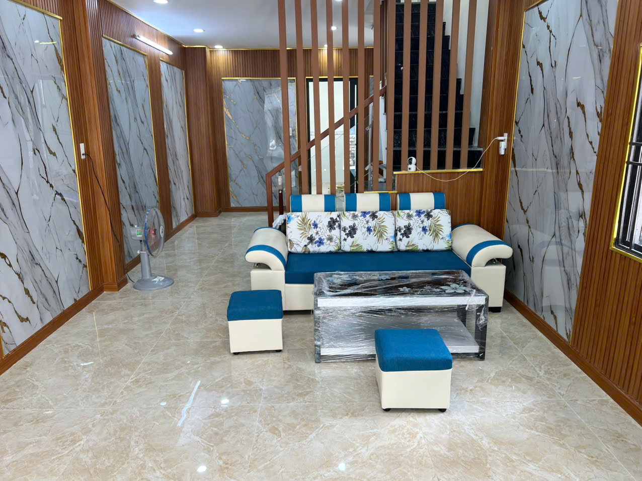 Nhà mới 3PN 3.6x12.5m hẻm 372 Tùng Thiện Vương P13Q8 Full nội thất
