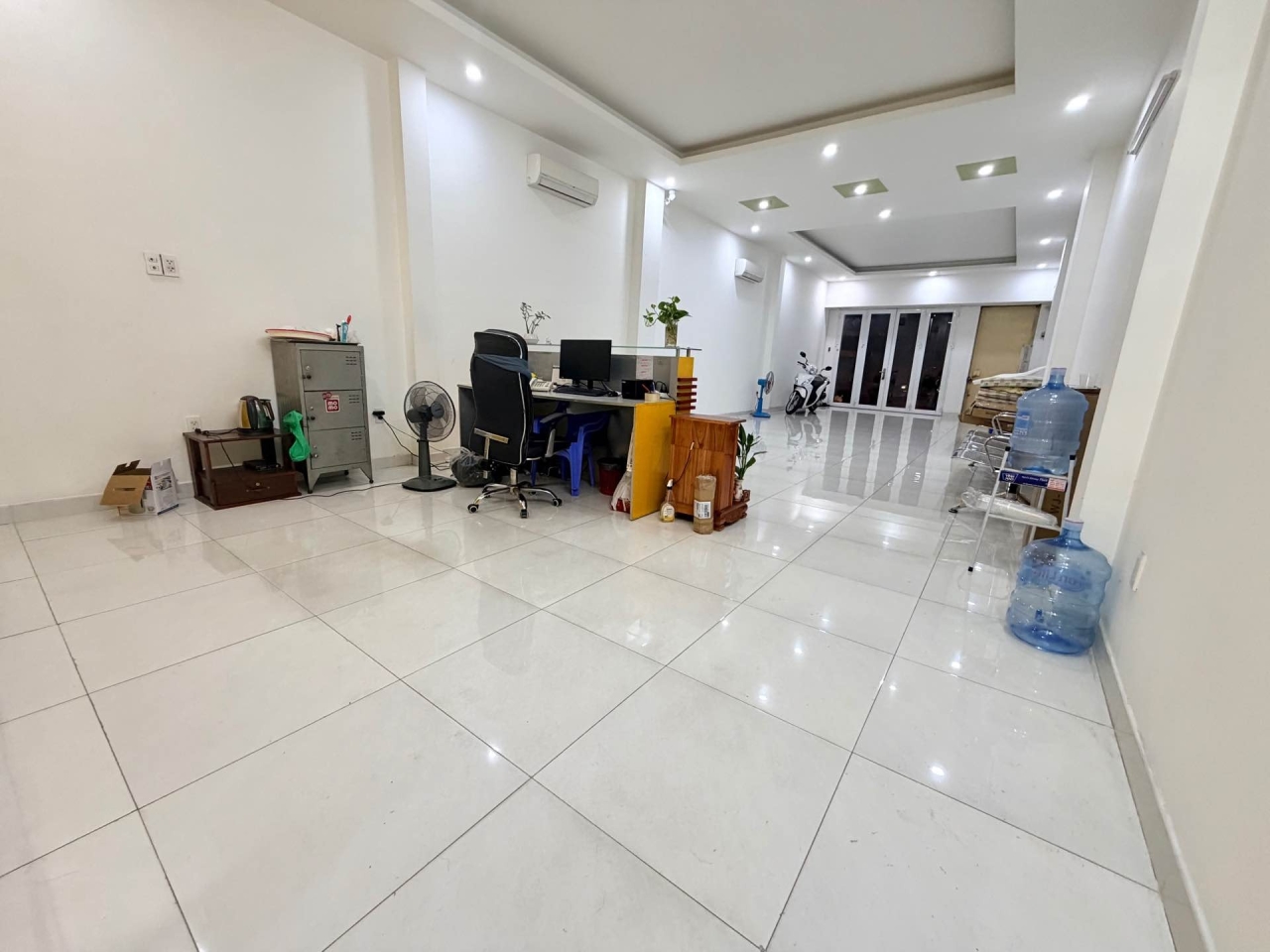 [L2557*] MT QUỐC LỘ 13 BÌNH THẠNH - KINH DOANH ĐỈNH - 22.x TỶ