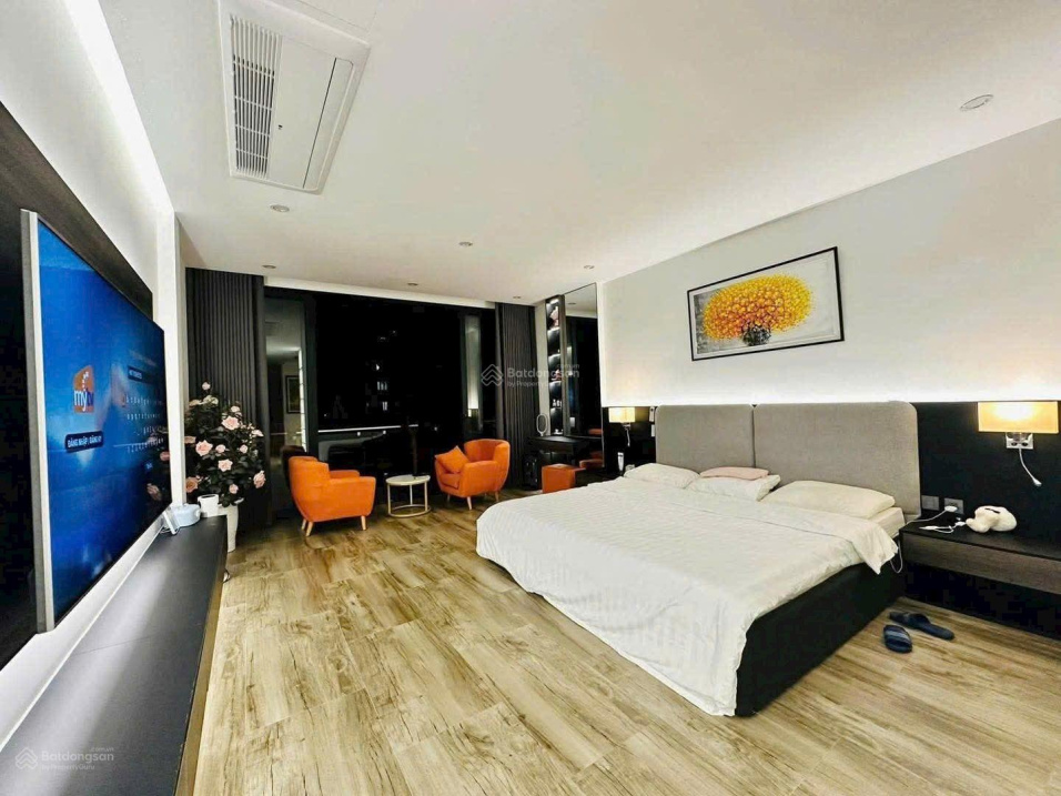 NHÀ ĐẸP PHÂN LÔ HOÀNG VĂN THÁI - THANH XUÂN - 55M² MẶT TIỀN KHỦNG 4.5M - NGÕ Ô TÔ TRÁNH - HAI THOÁNG