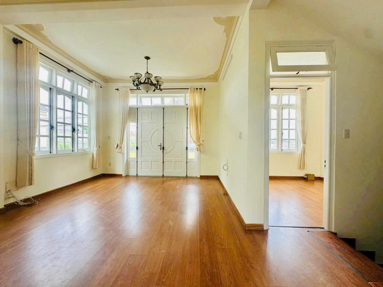 CHỦ NGỘP CẦN RA GẤP HẠ CÒN 7 TỶ 200 – BIỆT THỰ SÂN VƯỜN LÕI TRUNG TÂM ĐƯỜNG TRẦN ĐẠI NGHĨA, P.8, ĐÀ LẠT