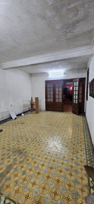 BÁN NHÀ 3 TẦNG NGÕ 69A PHỐ HOÀNG VĂN THÁI Ô TÔ TRÁNH KINH DOANH GIÁ 28 TỶ