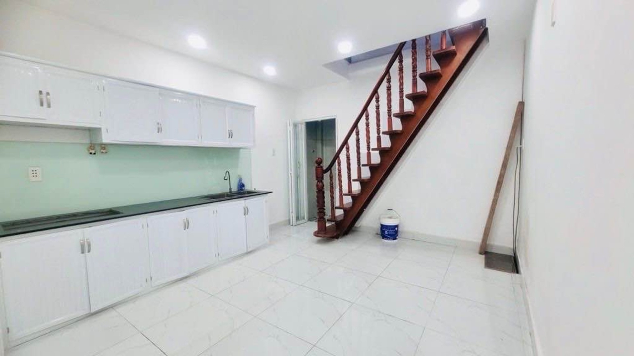[KH024*] Nhà mới vào ở ngay gần chợ Thạch Đà, giá chỉ 5.x tỷ