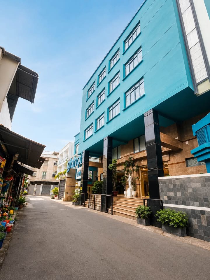 BÁN ĐẤT TẶNG NHÀ 79M² NGAY PANDORA TRƯỜNG CHINH - ĐƯỜNG 8M - CHỈ 6.X TỶ-3