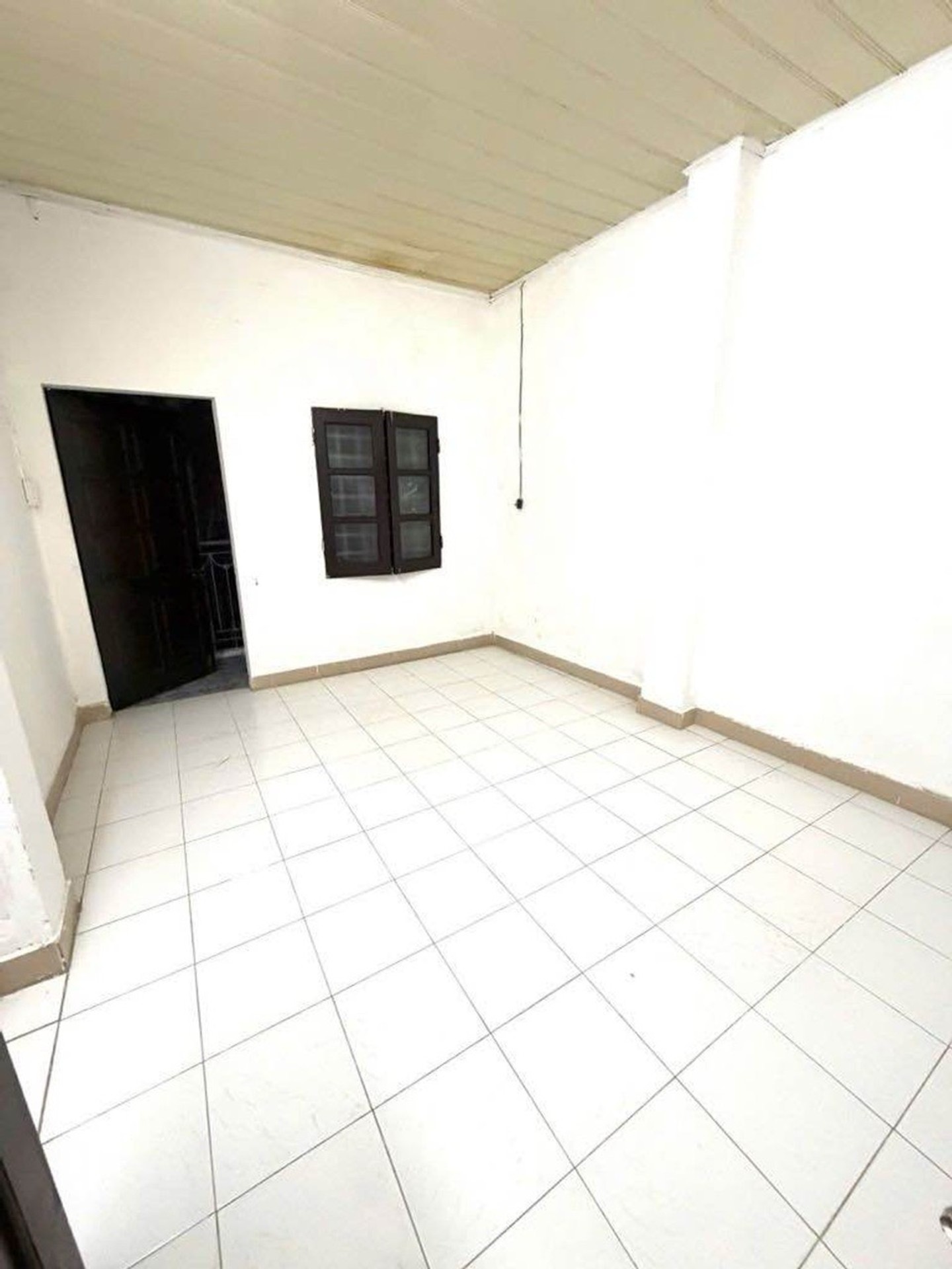 Bán đất tặng nhà Bồ Đề- Oto đỗ cổng 36m 4 tầng 6,25 tỷ(TL)