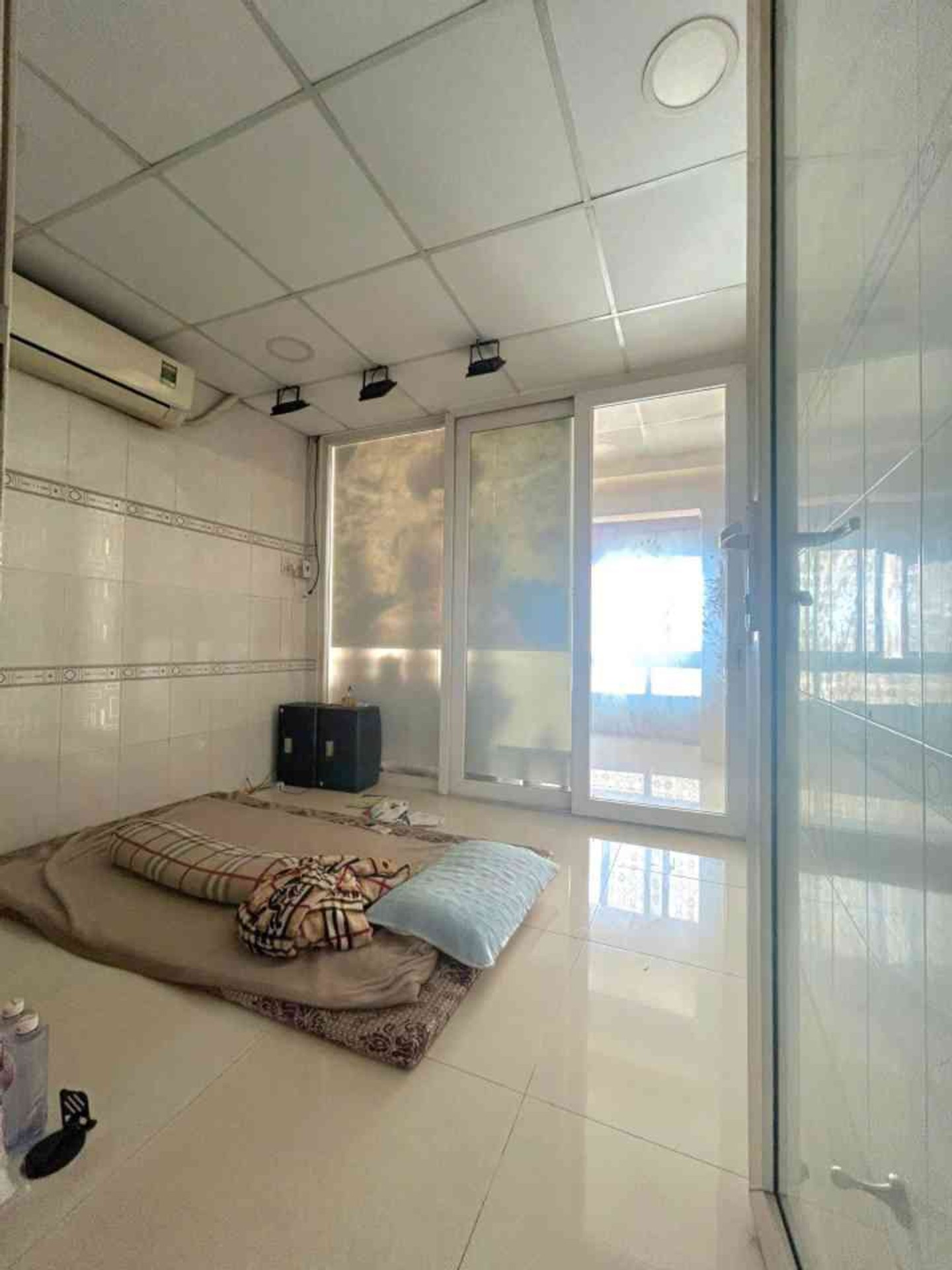 HƠN 2 TỶ CÓ NHÀ 3 TẦNG CMT8 3PN GẦN METRO SỐ 2