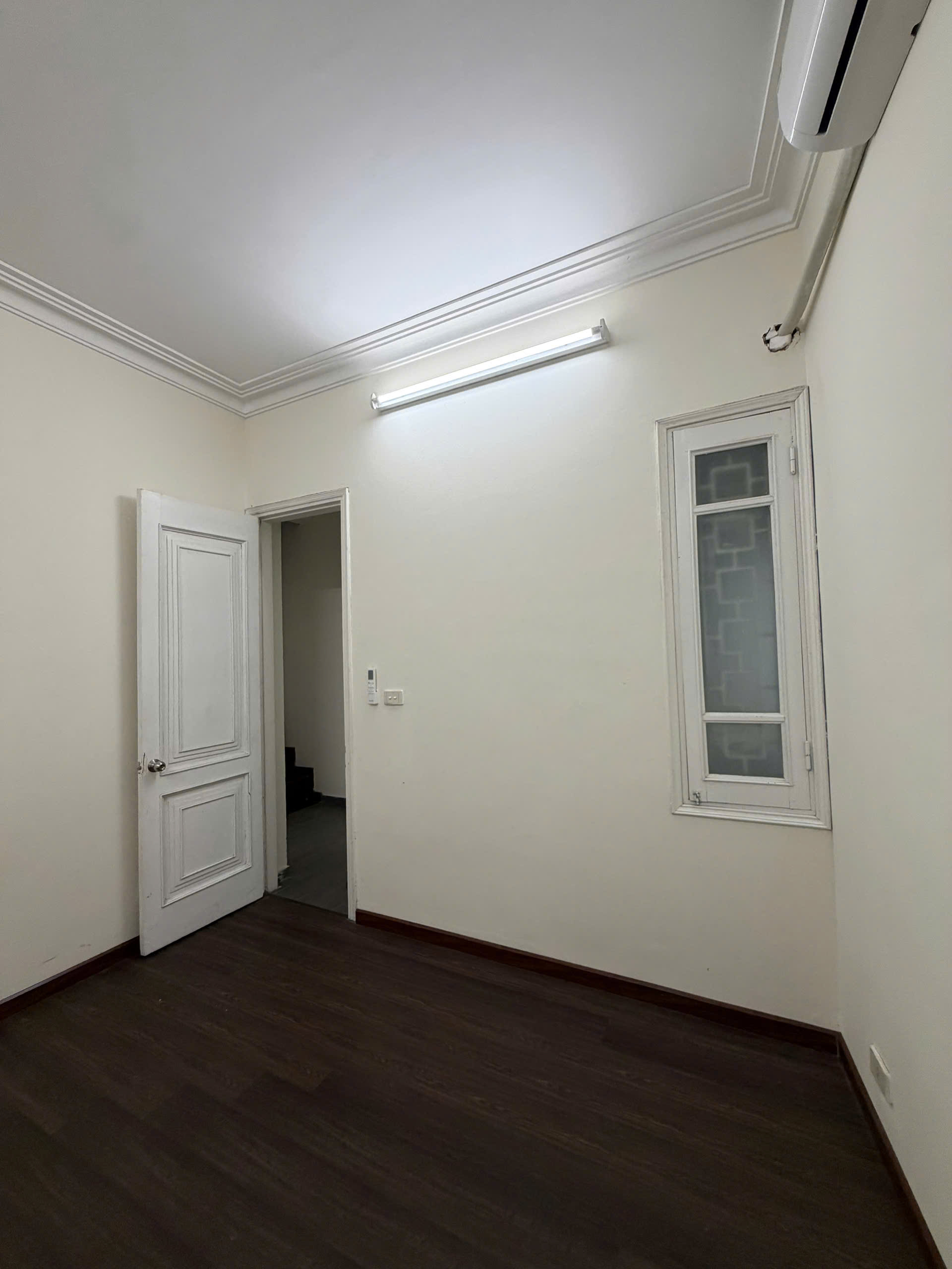 DUY NHẤT 1 PHÒNG CHO NỮ THUÊ TẠI PHƯỜNG NGỌC KHÁNH , BA ĐÌNH ( NAY THUỘC PHƯỜNG GIẢNG VÕ ), HÀ NỘI GIÁ 2TR800k
