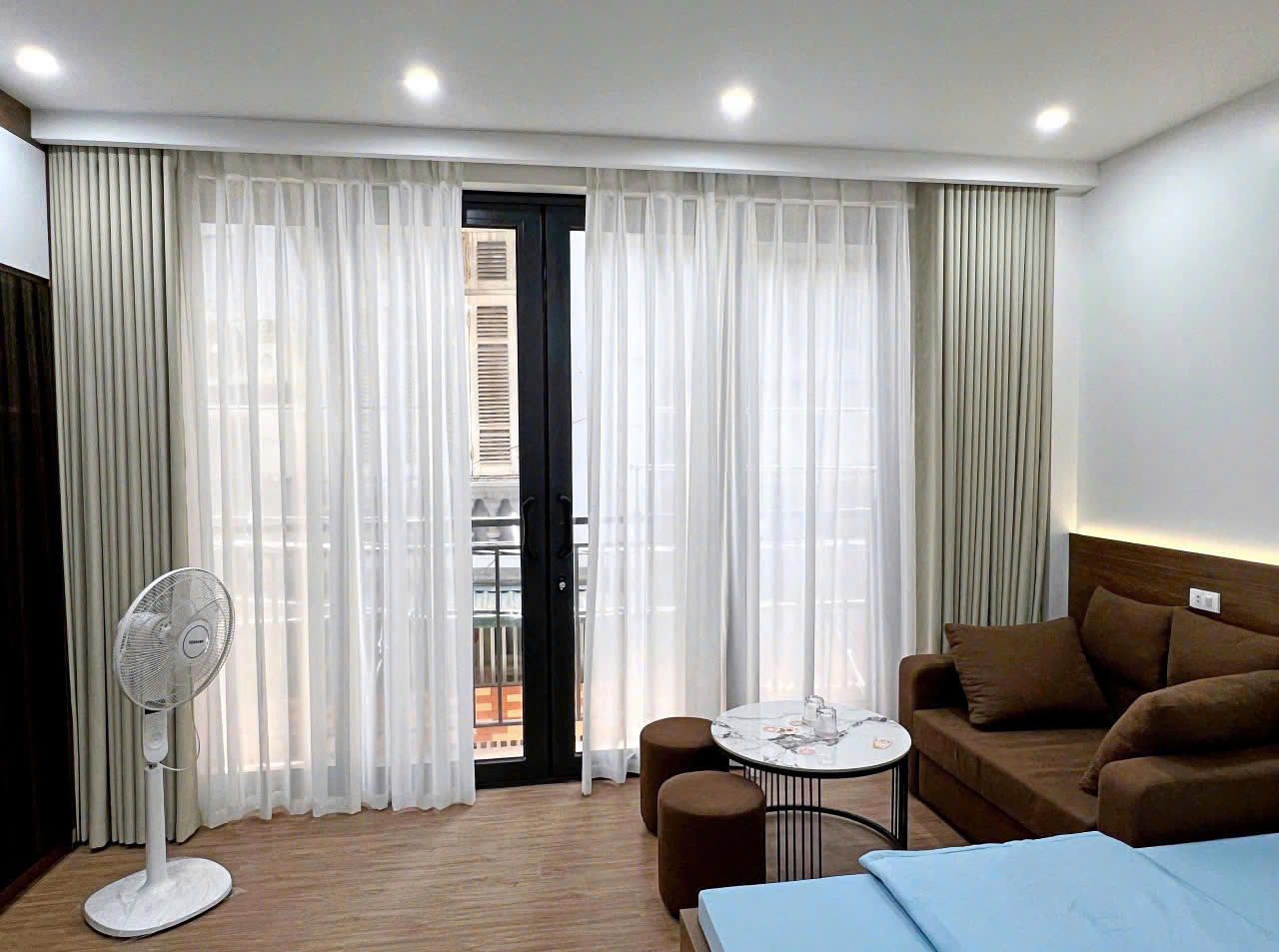 CHO THUÊ NHÀ NGUYÊN CĂN MỚI XÂY CAO CẤP , CÓ THANG MÁY TẠI  BA ĐÌNH, HÀ NỘI