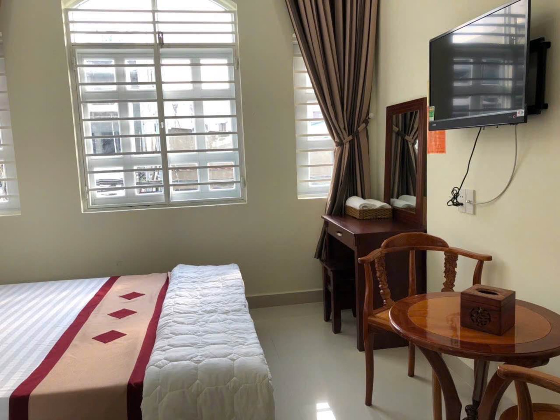 CHÍNH CHỦ BÁN NHÀ  NGANG KHỦNG 8M  4 TẦNG  16 PHÒNG  DÒNG TIỀN 65 TRIỆU/THÁNG  KHUÔNG VIỆT TÂN PHÚ NHỈNH 12 TỶ