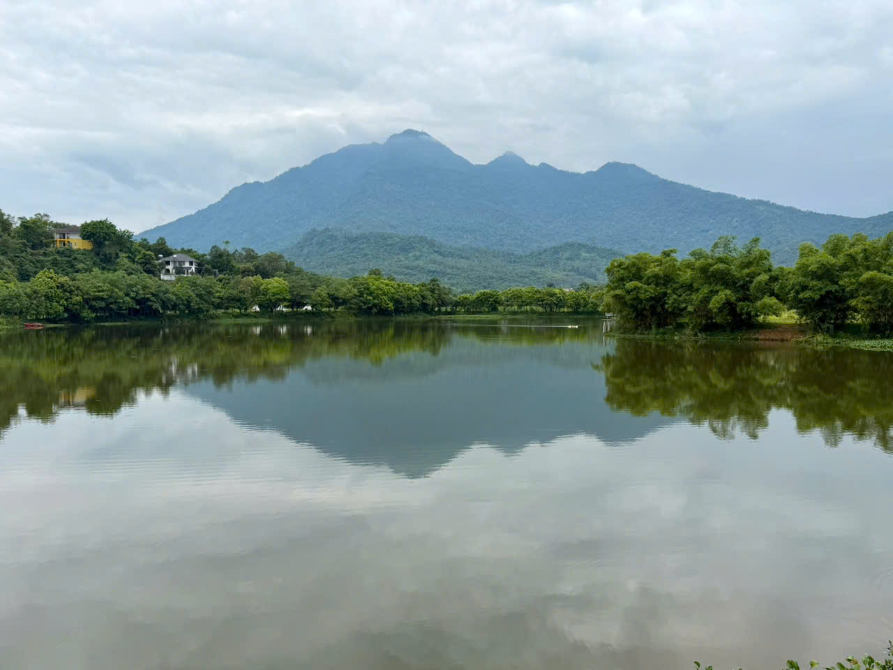 🌿 Bán lô đất bám hồ hiếm – Yên Bài, Ba Vì-3