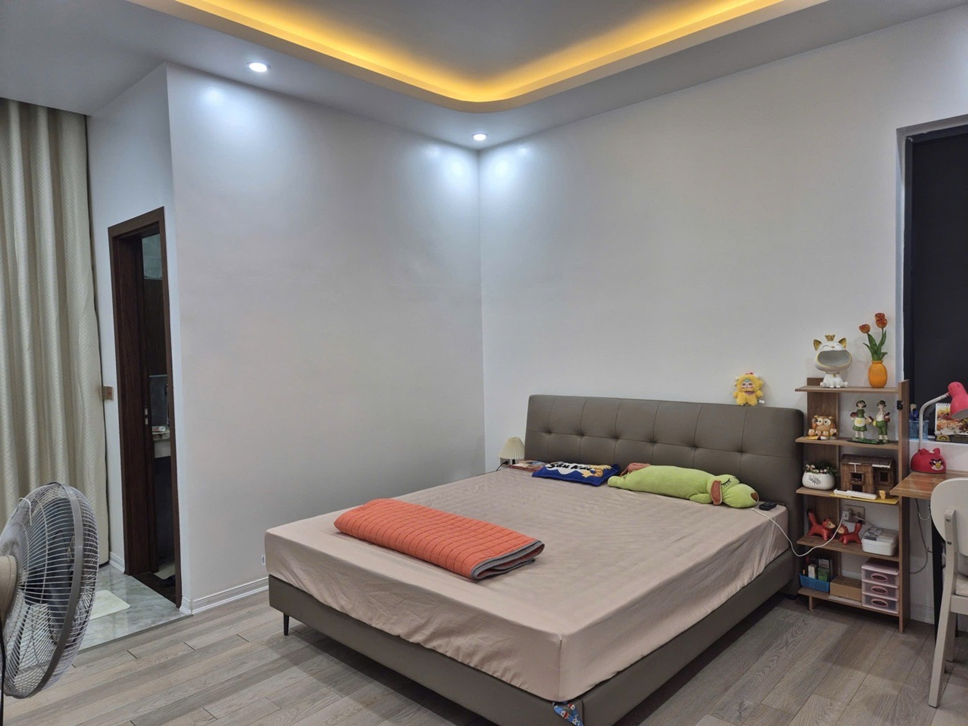 Cực phẩm biệt thự Làng Việt Kiều Quốc Tế – Mới hoàn thiện, thang máy, nội thất nhập khẩu.-4