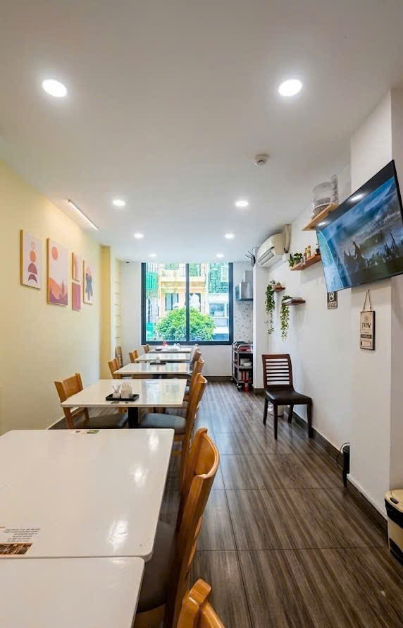 Bán nhà Mặt tiền Lê Thị Riêng, QUẬN 1, DT 3.2 x 16m (46 m2), 4 tầng, giá 23.9 tỷ