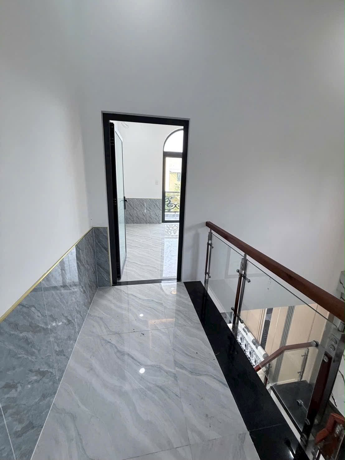 Mẫu nhà tân cổ điển đẹp – Không gian rộng rãi, ở lâu dài-2