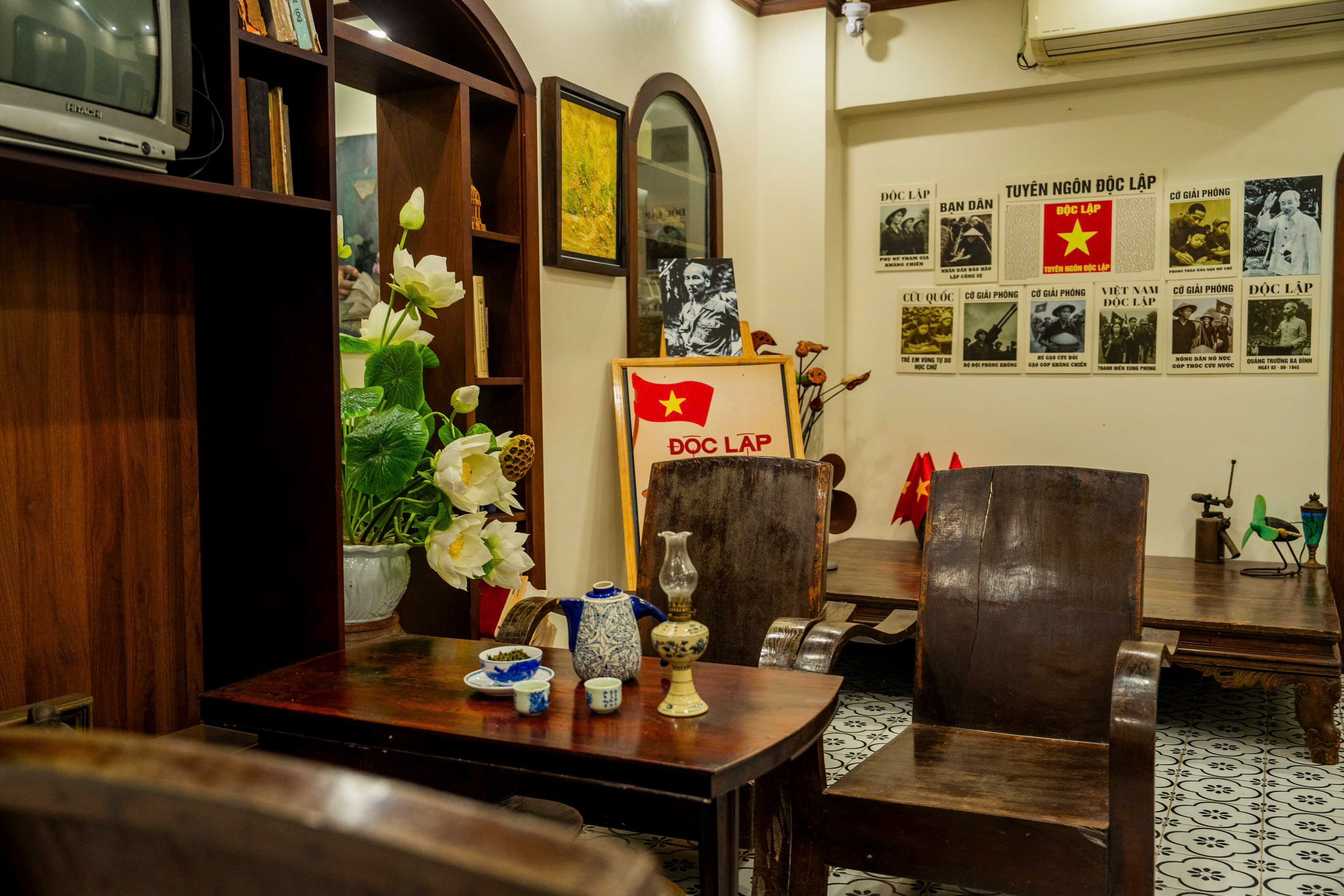 Bạn đang tìm một chỗ cafe yên tĩnh ở gần Hồ Gươm để gặp khách hàng, bàn chuyện công việc hoặc trao đổi với đối tác
