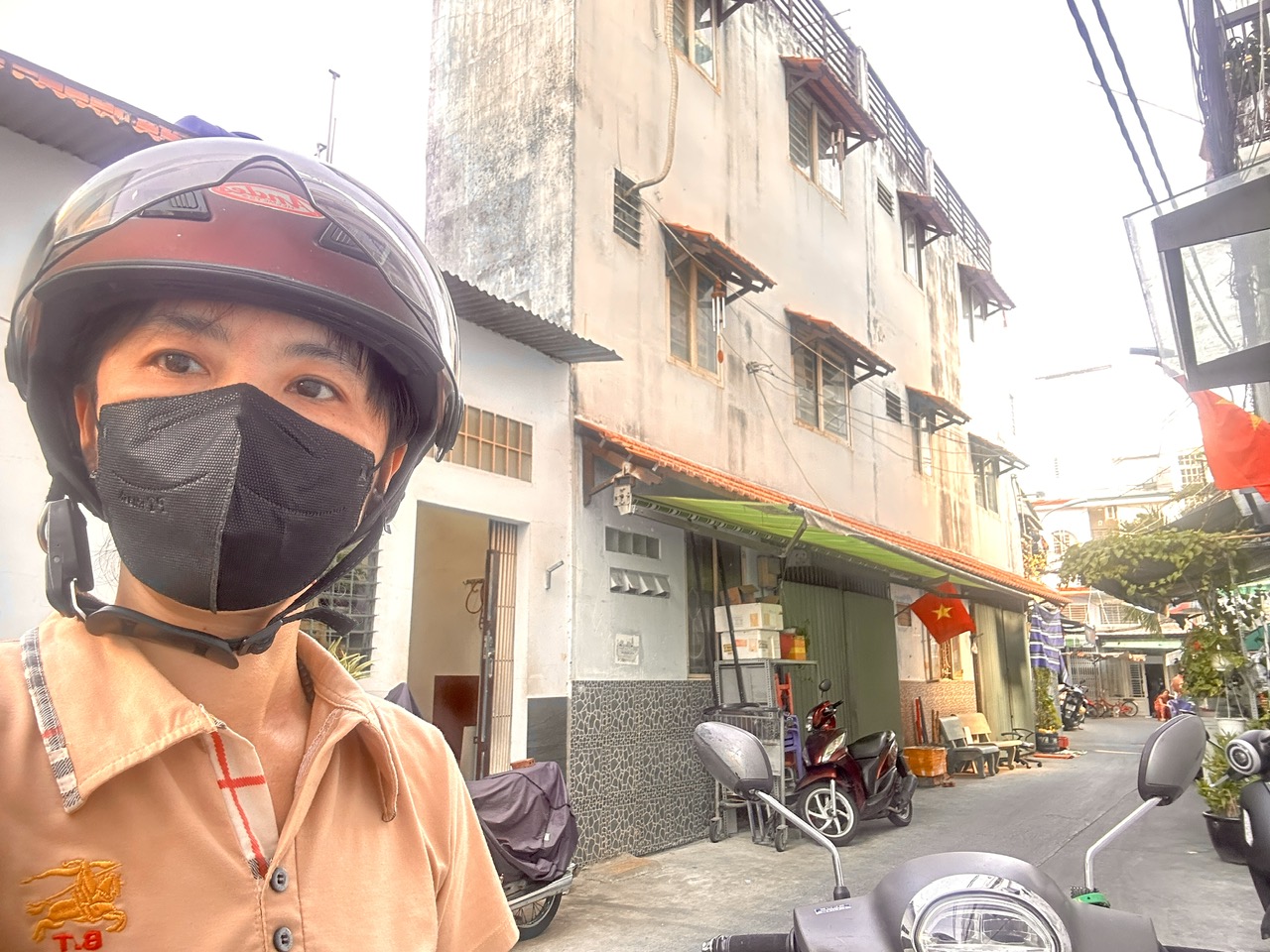 BÁN NHÀ Đ.ĐOÀN VĂN BƠ- HXH- 76M2 NGANG 6.2M NỞ HẬU- CHỈ 7.5T- LƯU THÔNG TÔN THẤT THUYÊT- XÓM CHIẾU- BẾN VÂN ĐỒN- GẦN TRƯỜNG TĂNG BẠT HỔ.