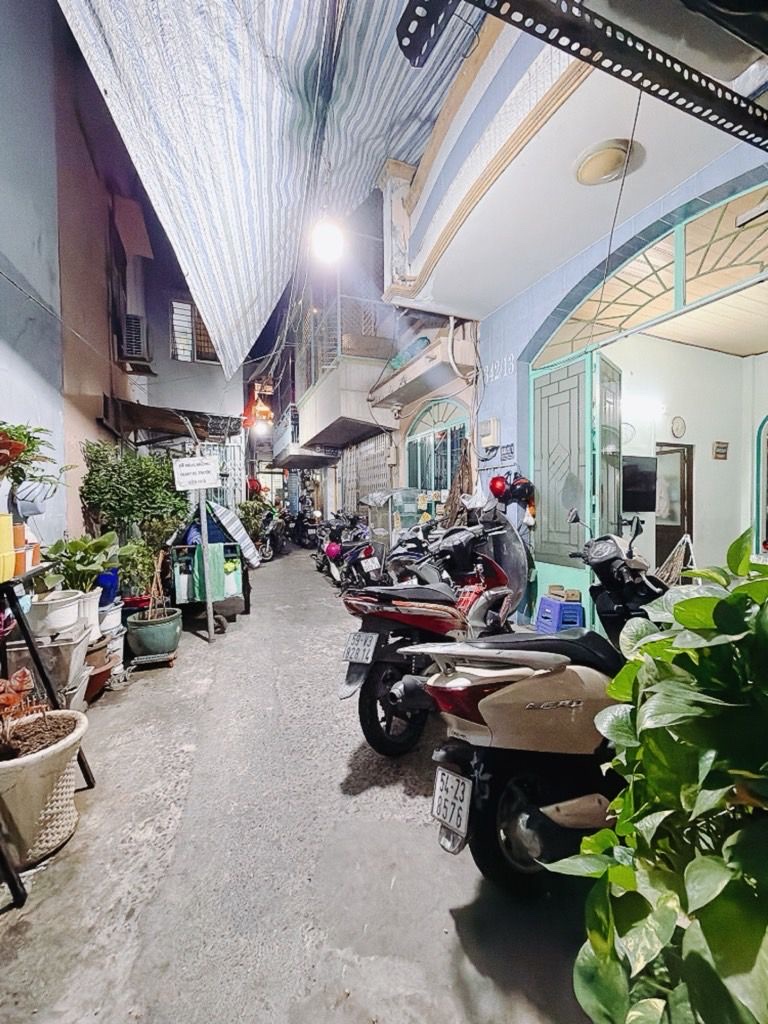 BÁN NHÀ Đ.ĐOÀN VĂN BƠ- HXH- 76M2 NGANG 6.2M NỞ HẬU- CHỈ 7.5T- LƯU THÔNG TÔN THẤT THUYÊT- XÓM CHIẾU- BẾN VÂN ĐỒN- GẦN TRƯỜNG TĂNG BẠT HỔ.-4