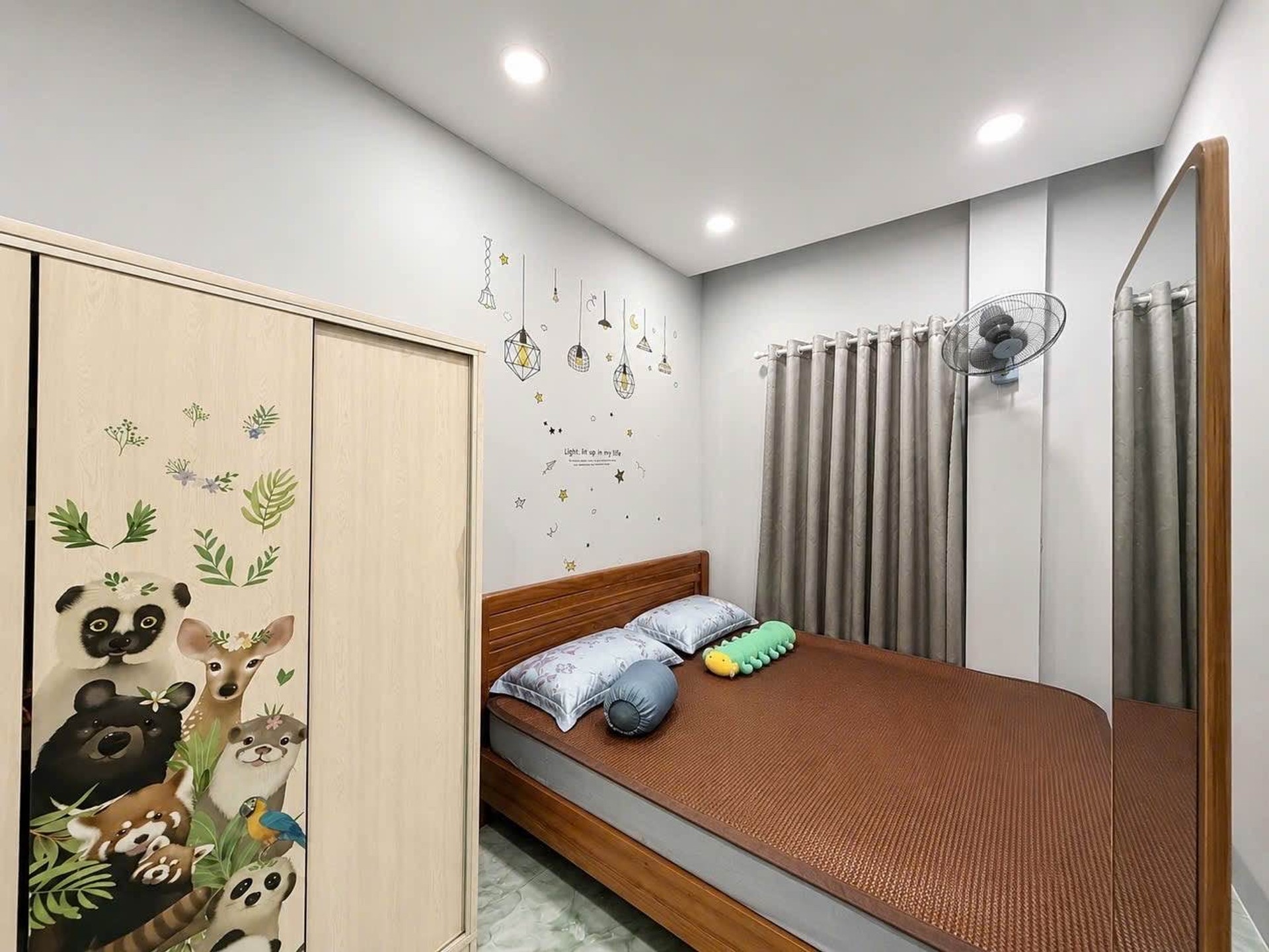 Mặt Tiền  Huỳnh  Văn  Chính Gần Chợ  Tiện Kinh Doanh  Ngang  5m Hiếm Có 2 Tầng Nhỉnh 7 Tỷ-3