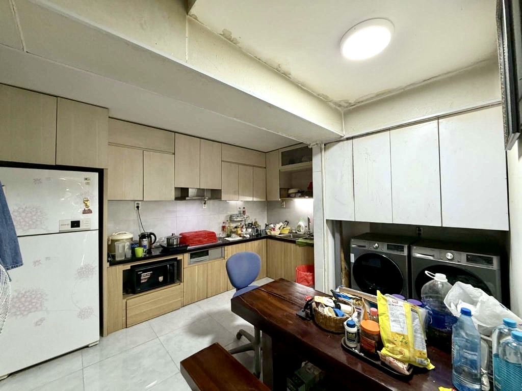 BÁN NHÀ MT KINH DOANH SIÊU ĐỈNH- XE HƠI ĐẬU CỬA- CƯ XA VĨNH HỘI- NGAY KHU ẪM THỰC VĨNH KHÁNH- GẦN TRƯỜNG NGUYỄN TRÃI- Đ.HOÀNG DIỆU.-3