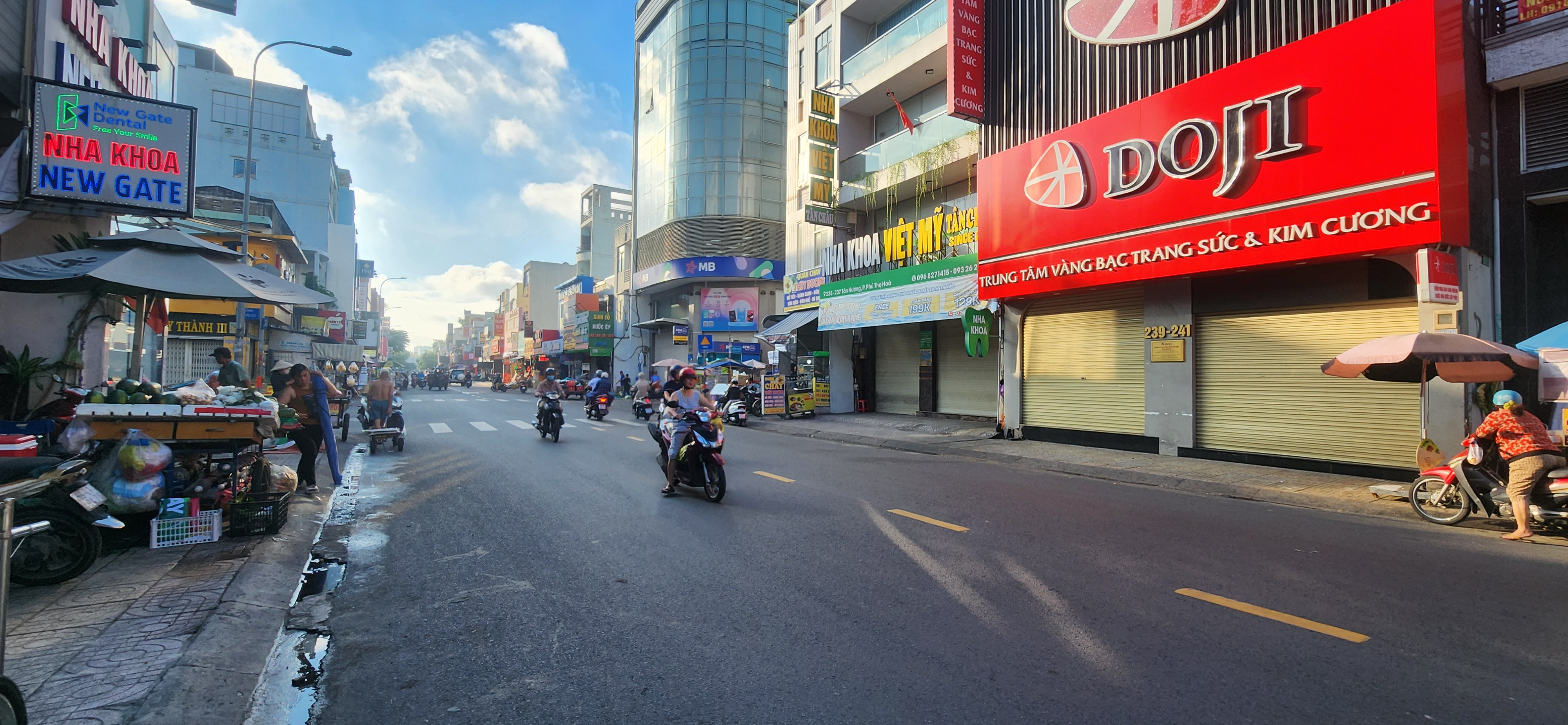 Cho thuê nhà Mặt Tiền Tân Hương 78m², 3TẦNG - NGAY CẠNH CHỢ, KHU THƯƠNG HIỆU DỊCH VỤ