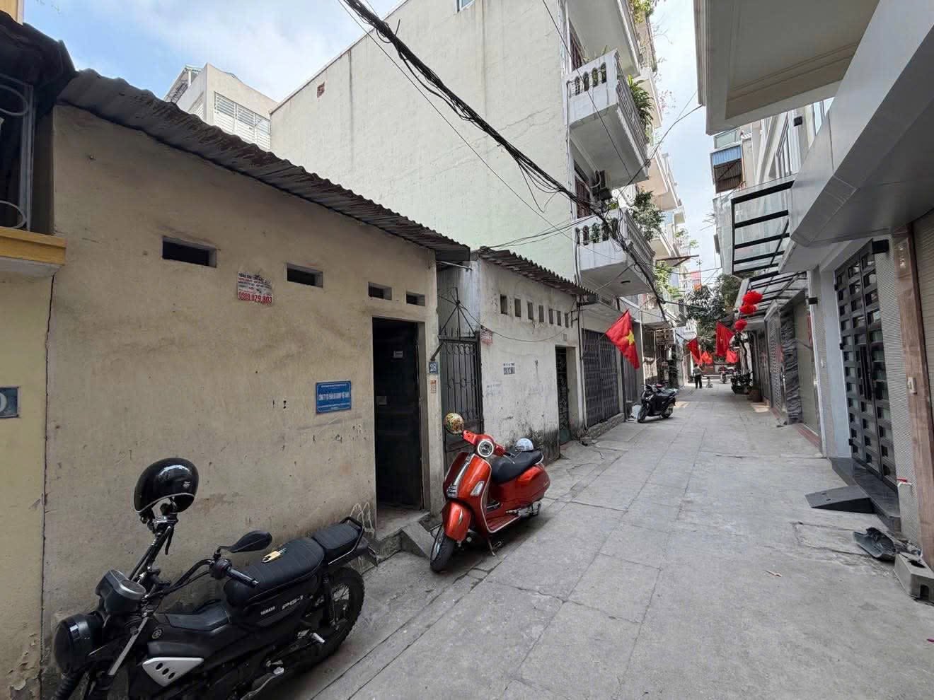 Đức giang,long biên 9tỷ 55m phân lô ô tô,cần bán chuyển vào nam